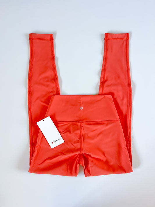 Size 2,6 NWT Warm Coral Wunder Under 28"