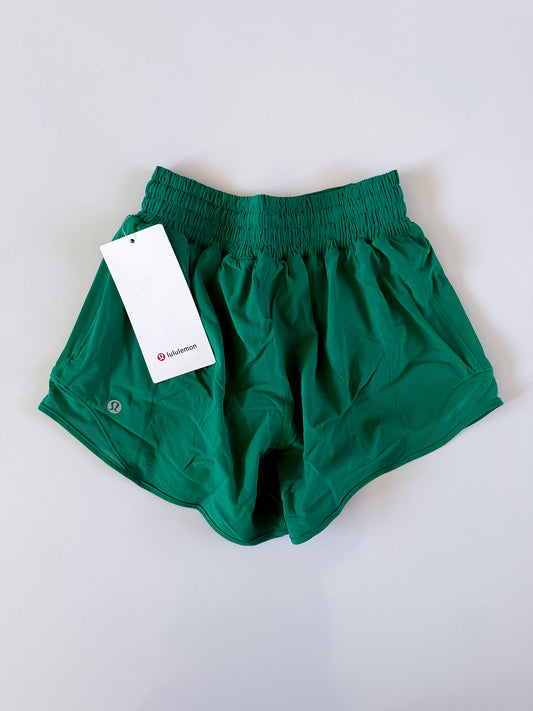 Size 0 NWT Raceway Green Hotty Hot 4"