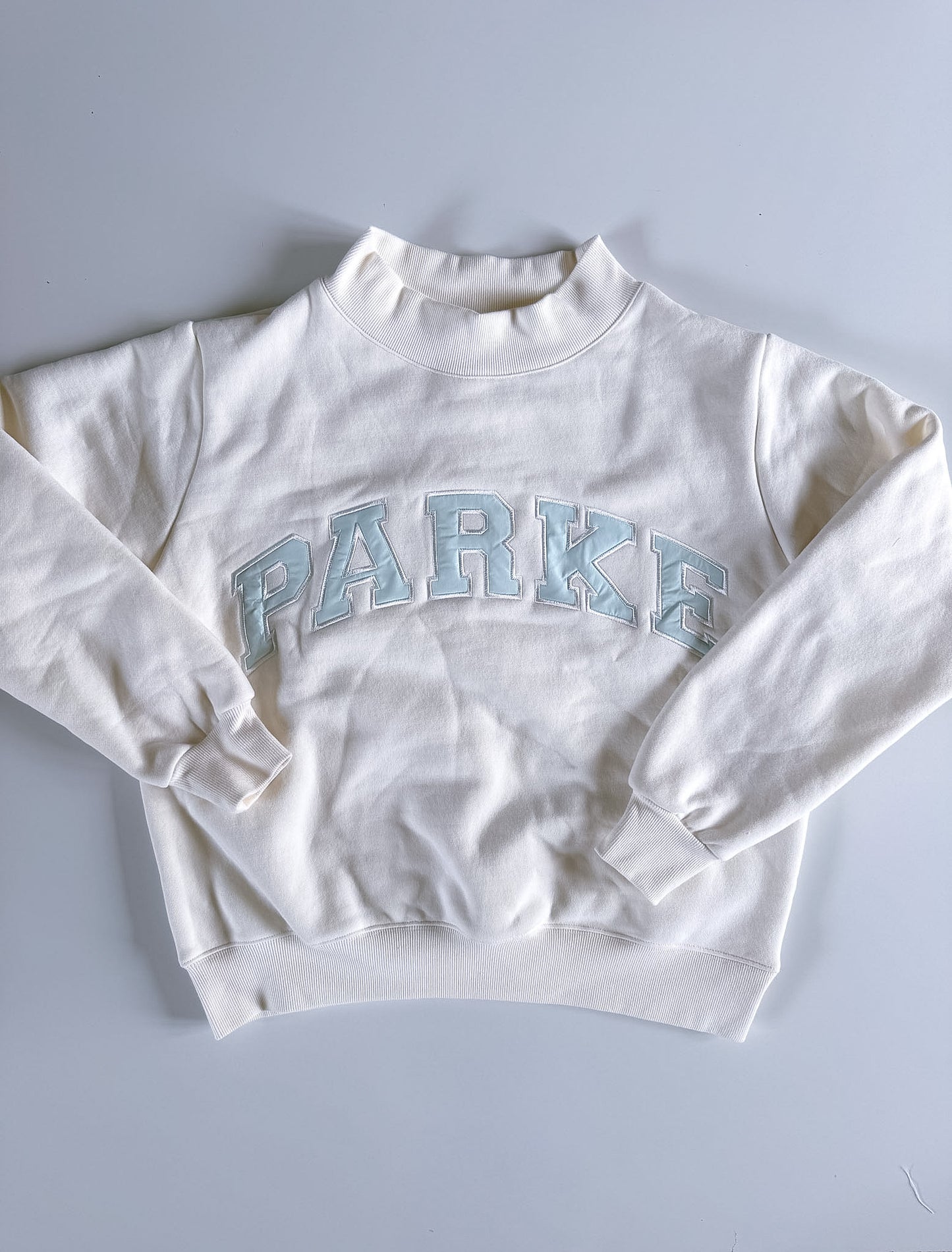 RARE Honeymoon Parke Mockneck