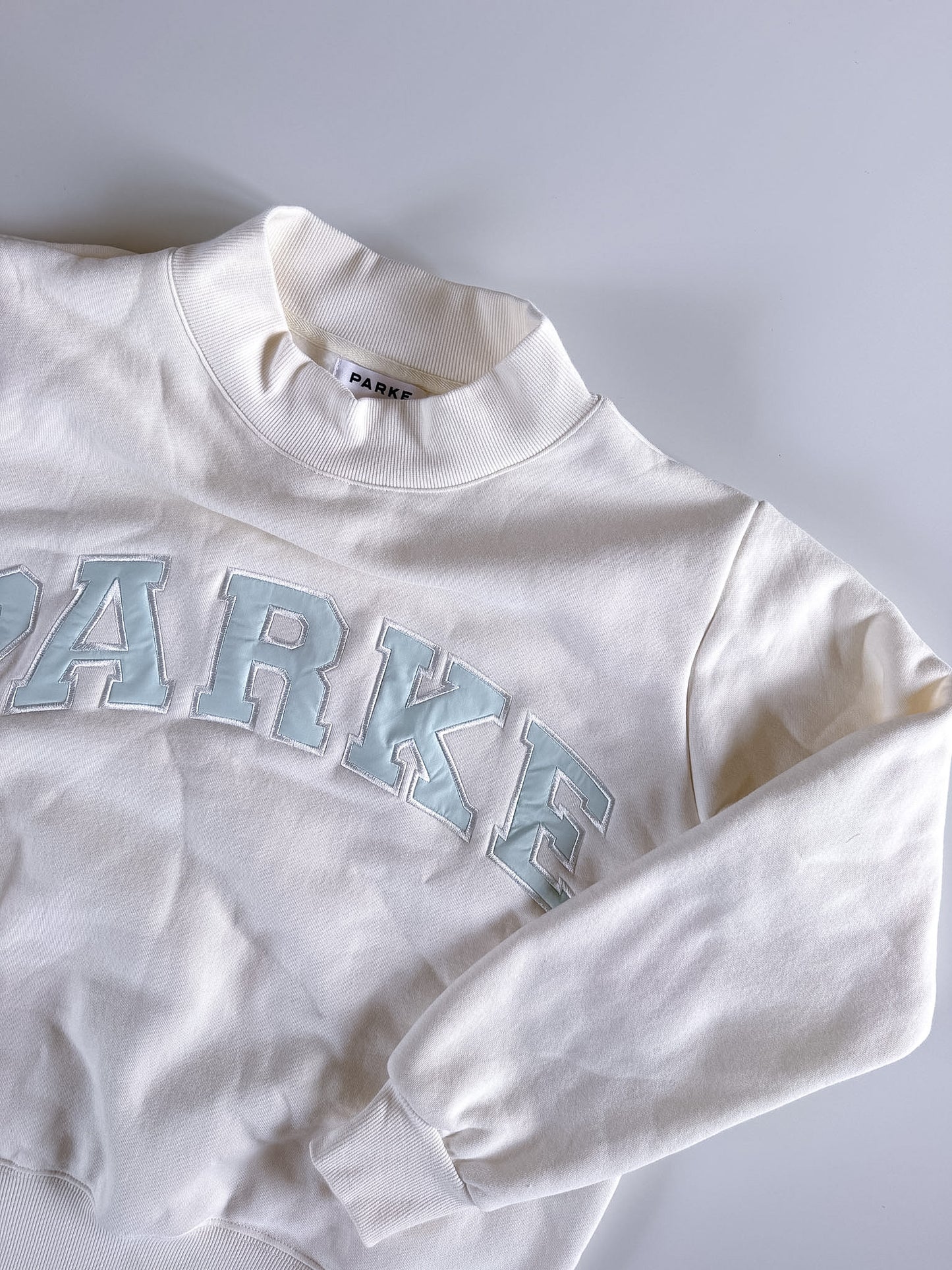 RARE Honeymoon Parke Mockneck