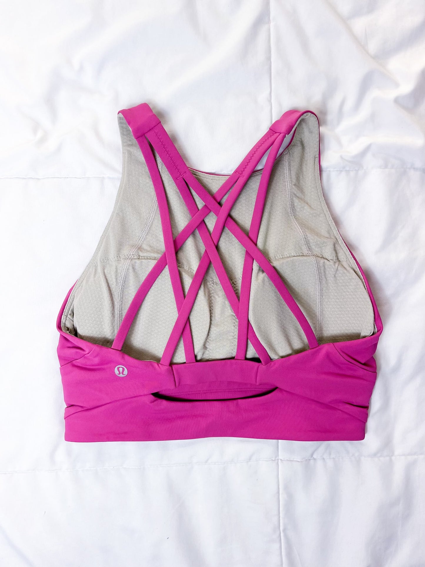 Size 6 Pink Free To Be Serene Longline Bra