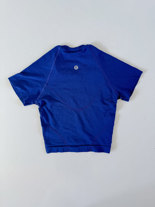 Size 0 RARE Larkspur Swiftly Tech Short Sleeve crop