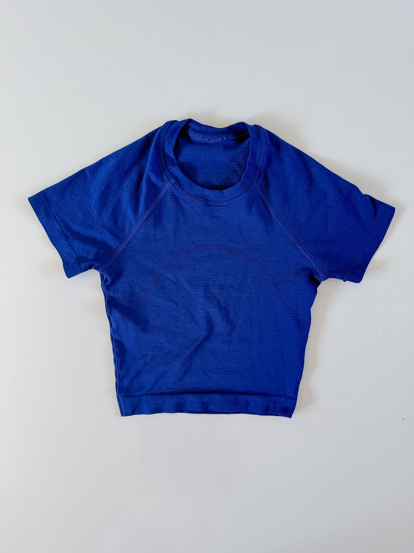 Size 0 RARE Larkspur Swiftly Tech Short Sleeve crop