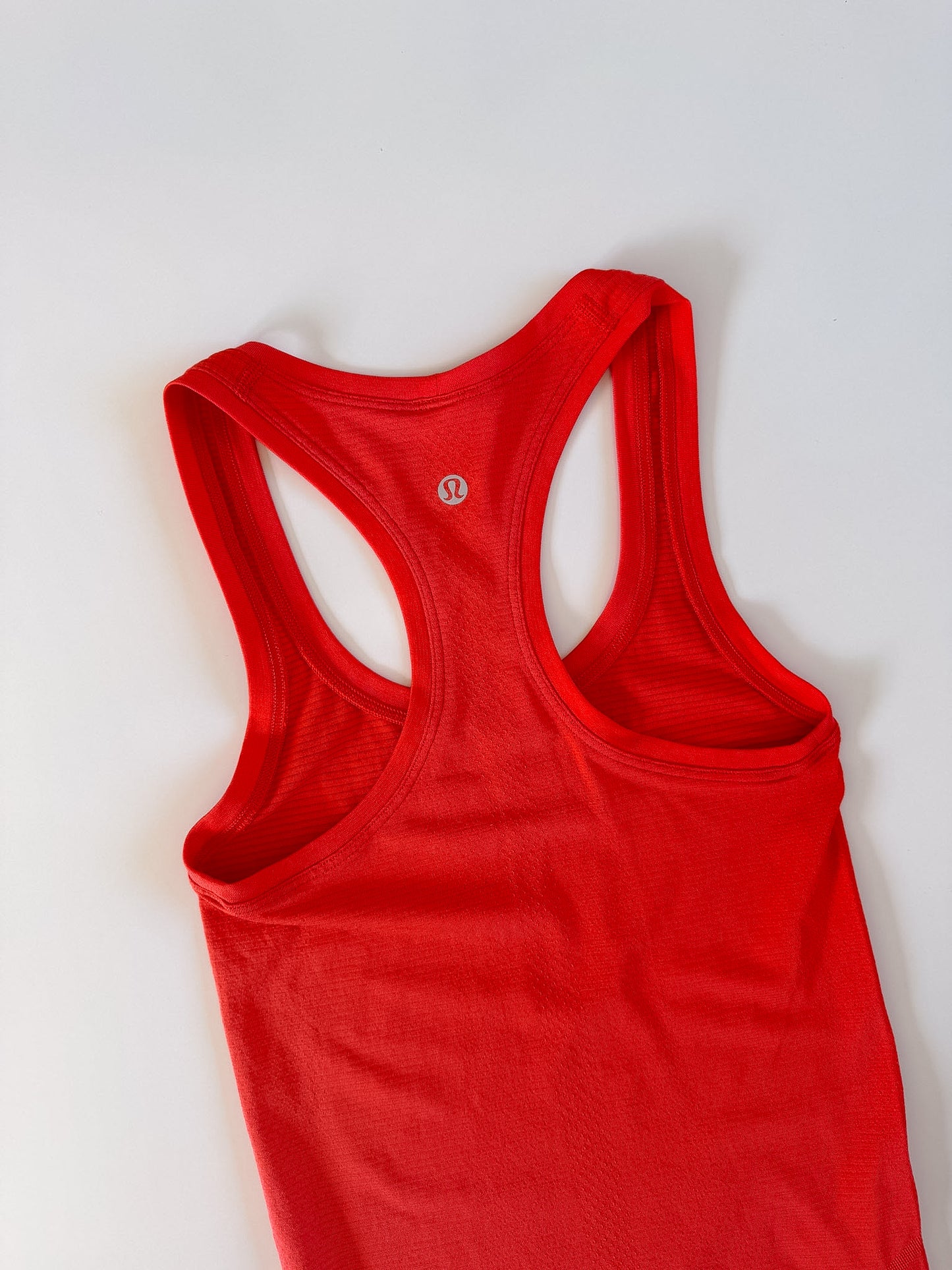 Size 2 Solar Orange Swiftly Tank 2.0 race