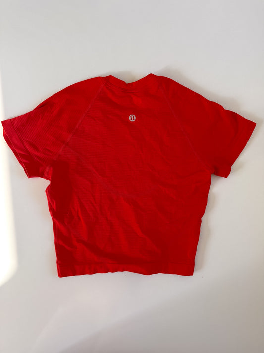 Size 4 Hot Heat Swiftly Tech Short Sleeve crop *description