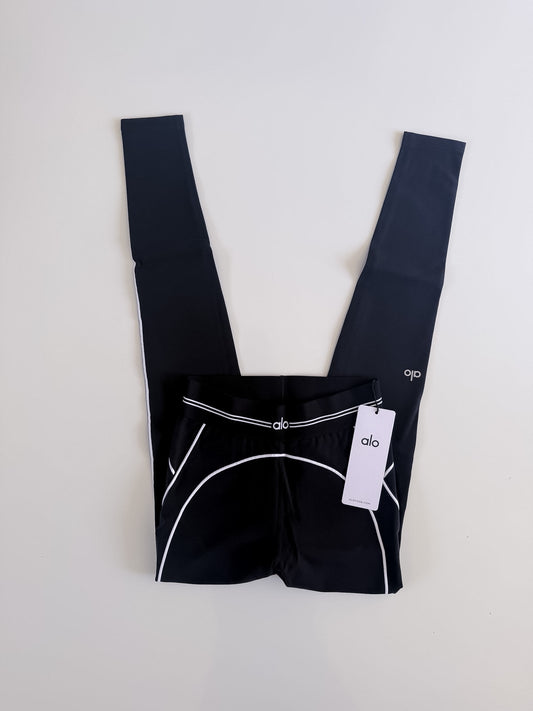 XXS NWT Black AIo Heart Throb Pant