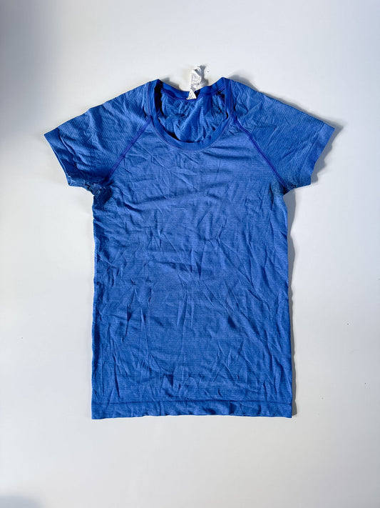 Size 4 Blue Swiftly Tech Short Sleeve 2.0