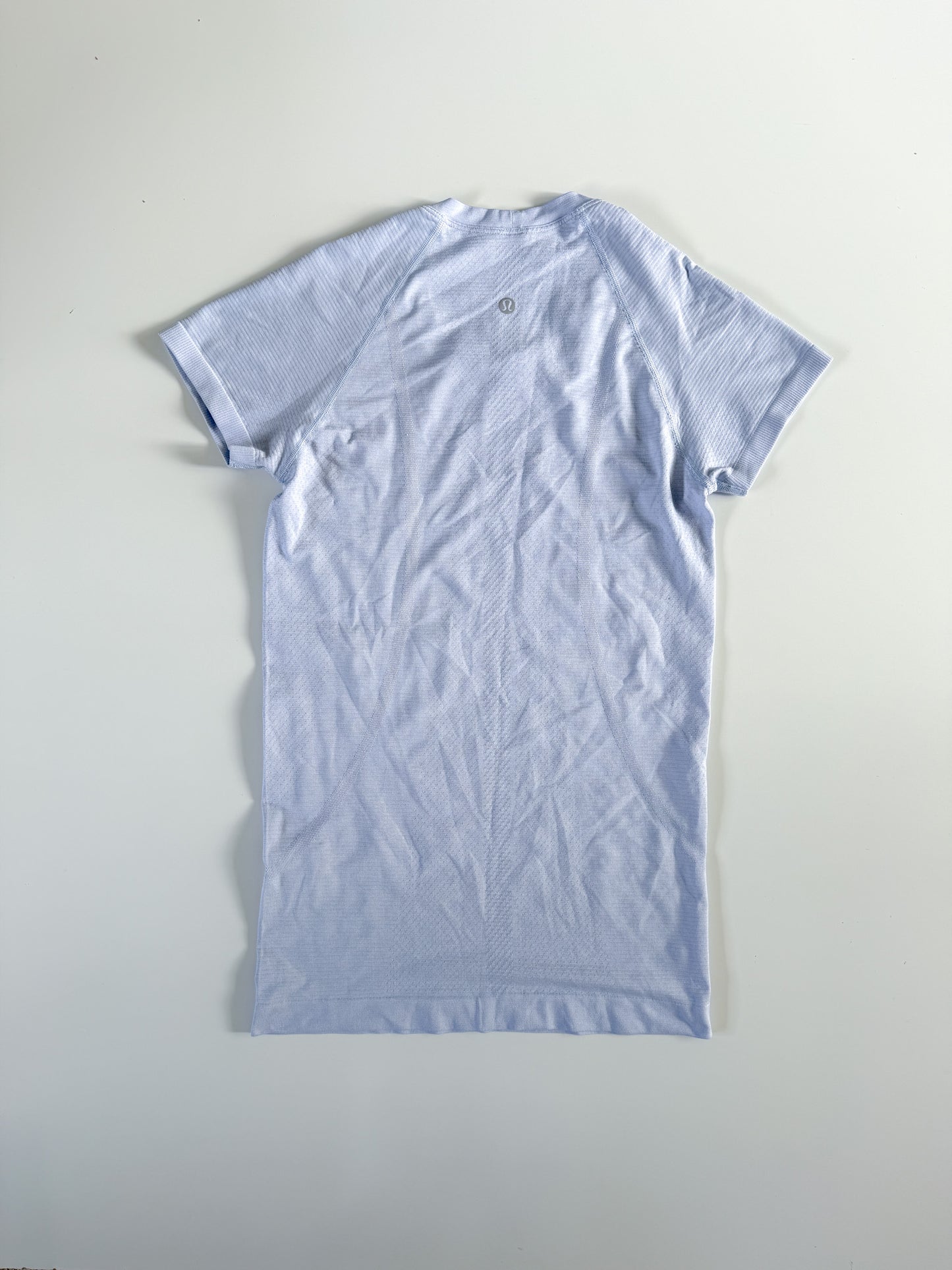 Size 4 Serene Blue Swiftly Tech Short Sleeve 2.0