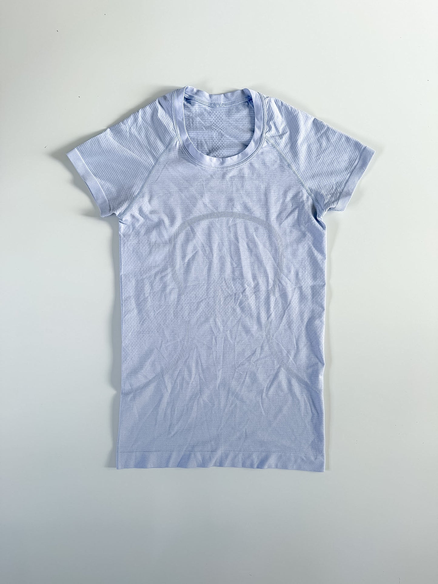 Size 4 Serene Blue Swiftly Tech Short Sleeve 2.0