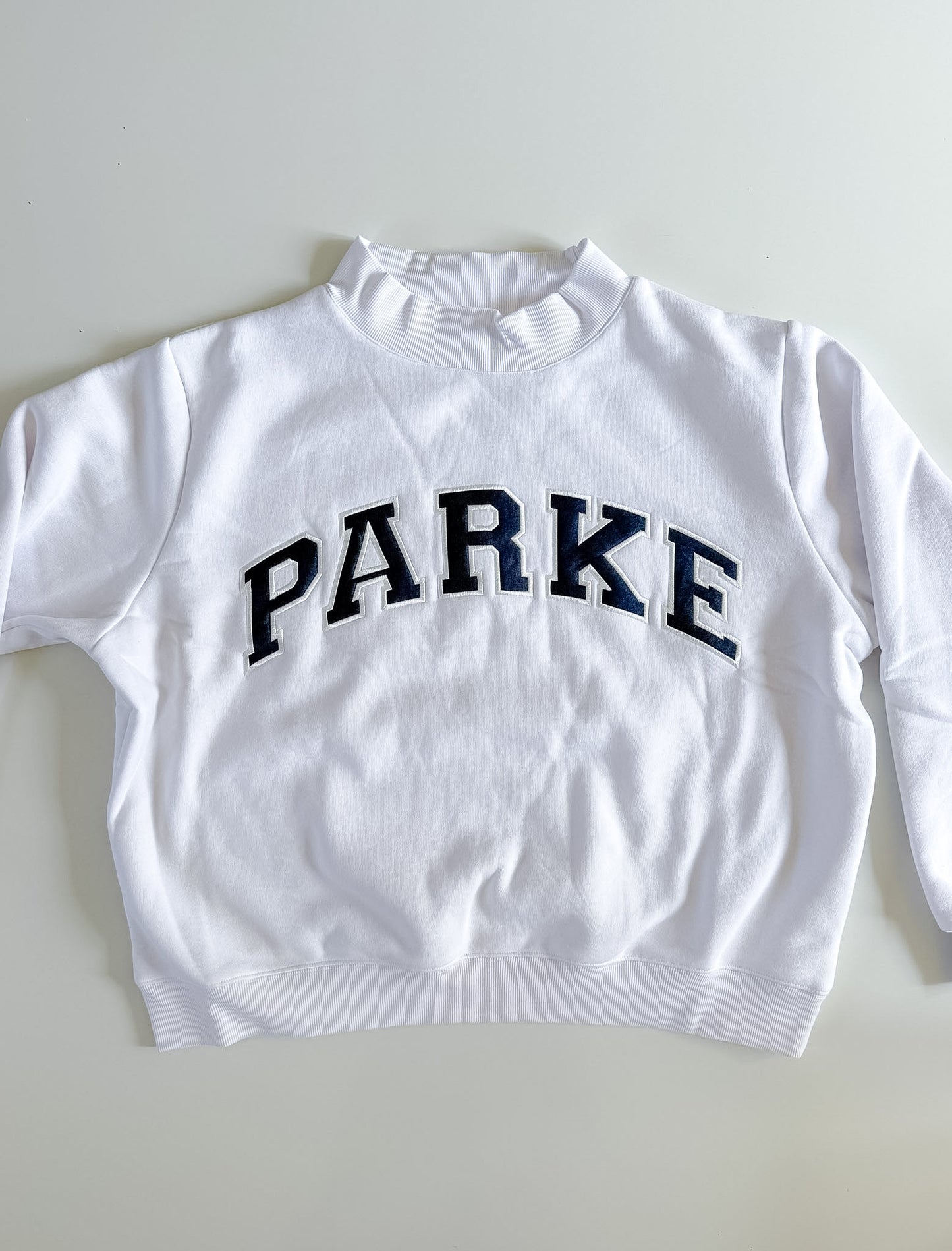 L/XL White/Navy PARKE Mockneck
