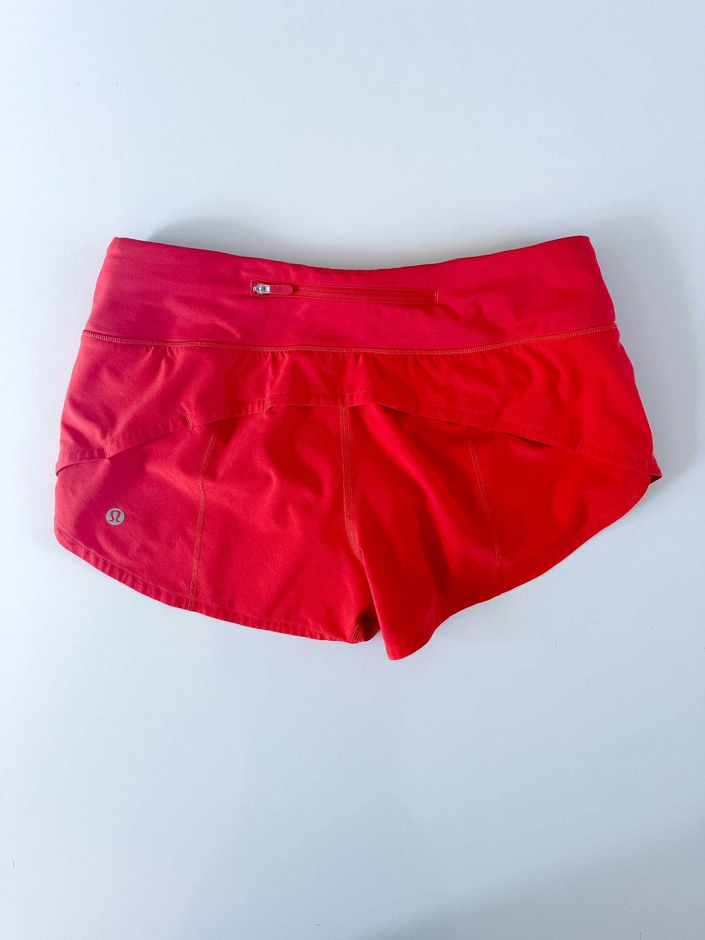 Size 4 Carnation Red Speed Up description