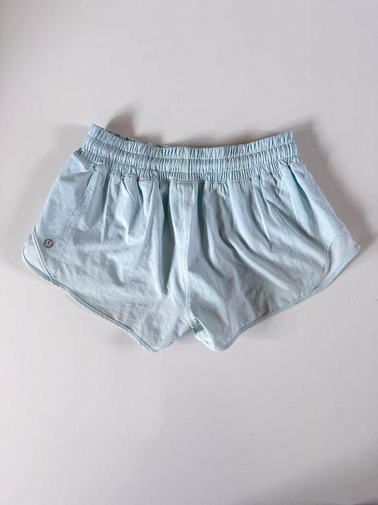 Size 4 Powder Blue Hotty Hot 2.5" no liner