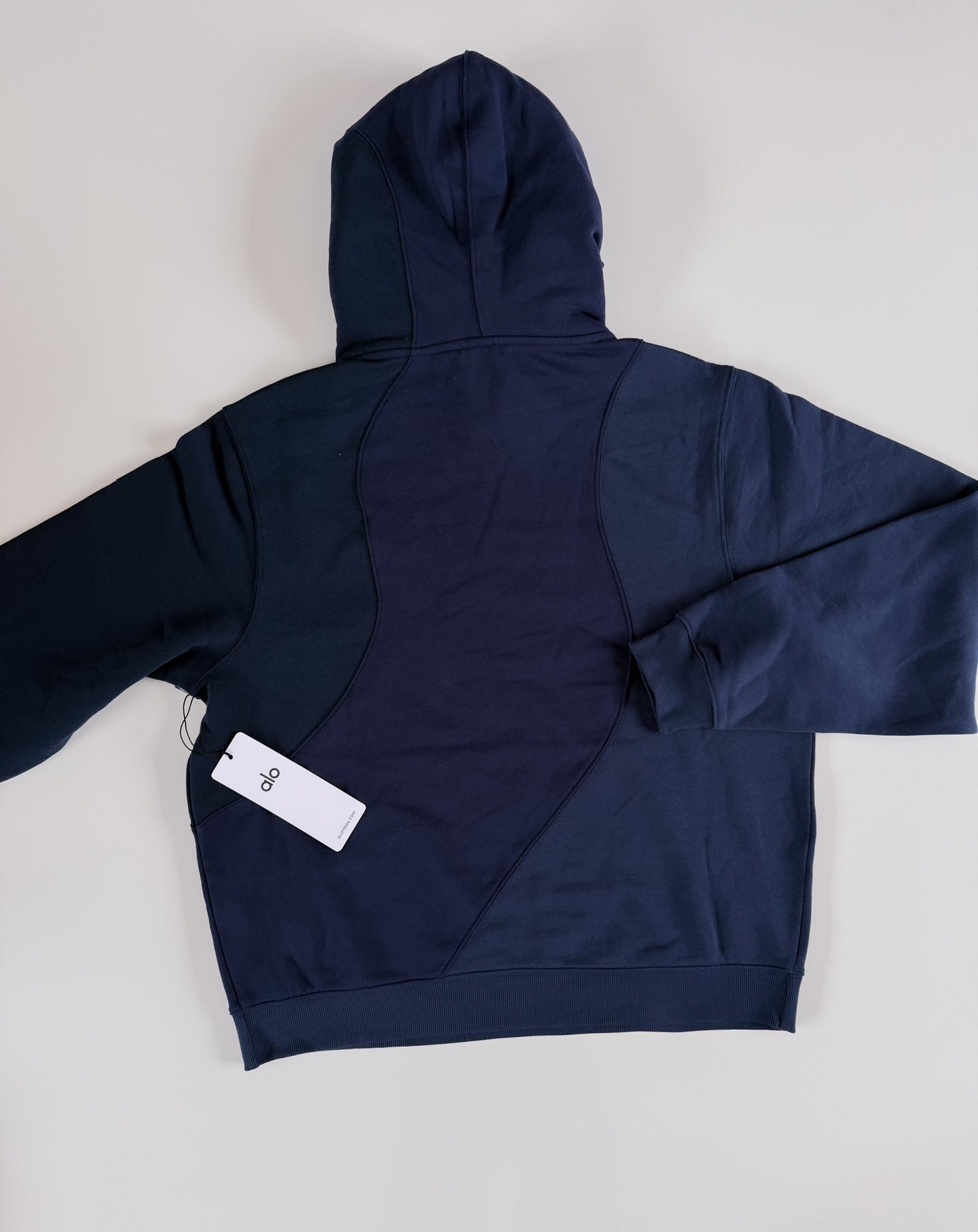 Medium NWT Navy ALO Make Waves Hoodie