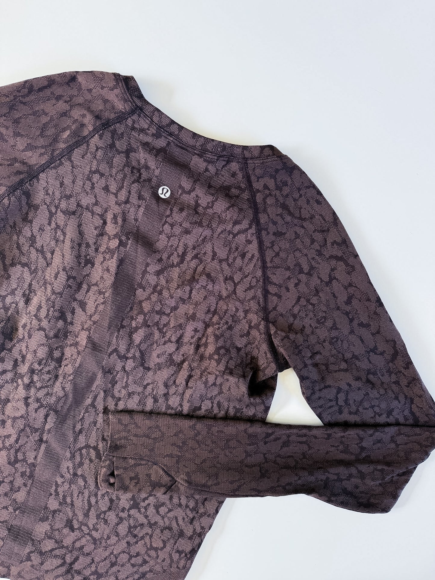 Size 8 RARE Brown Cheetah Swiftly Tech Long Sleeve