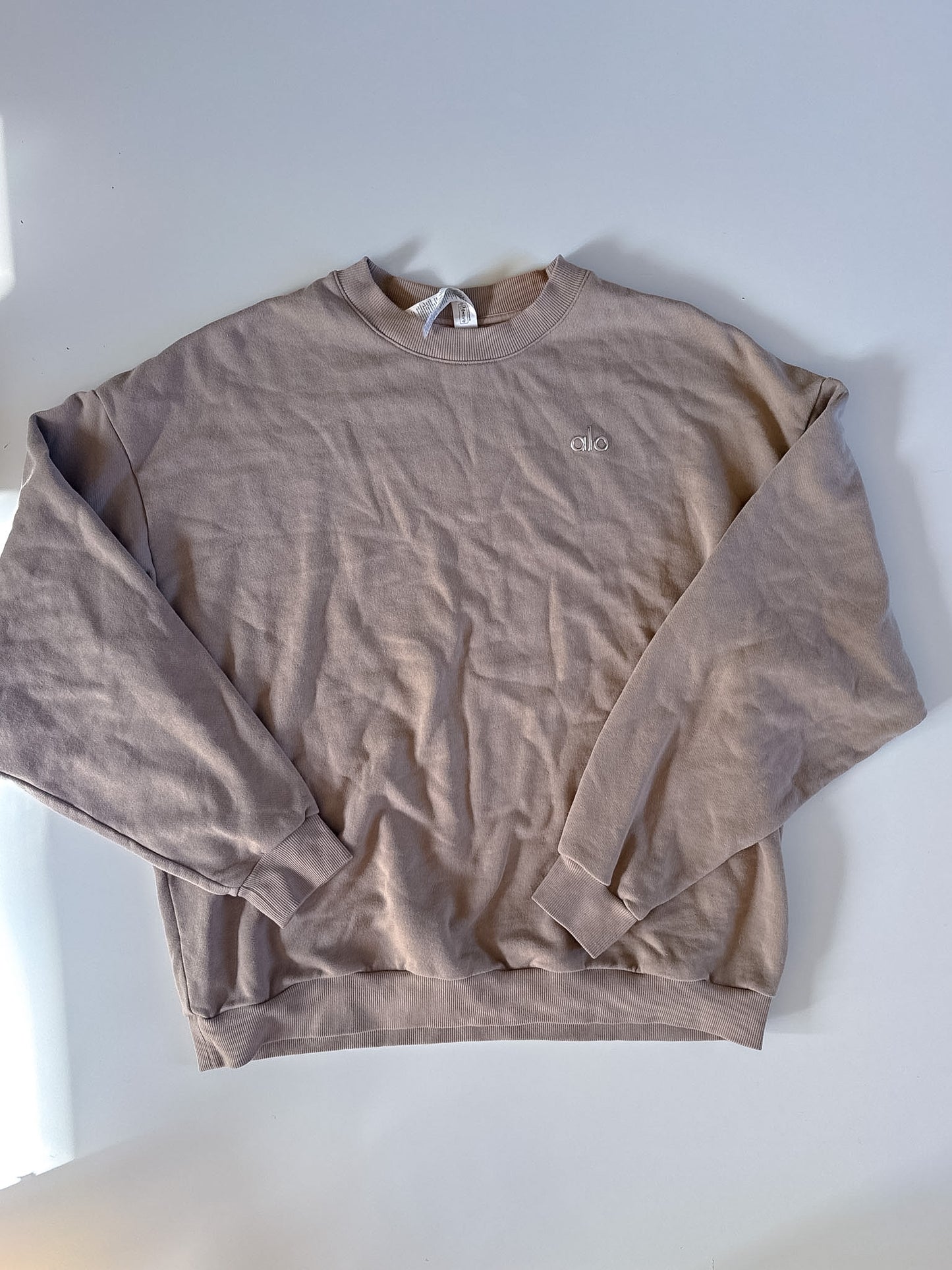 Size Large Brown Alo Accolade Crewneck