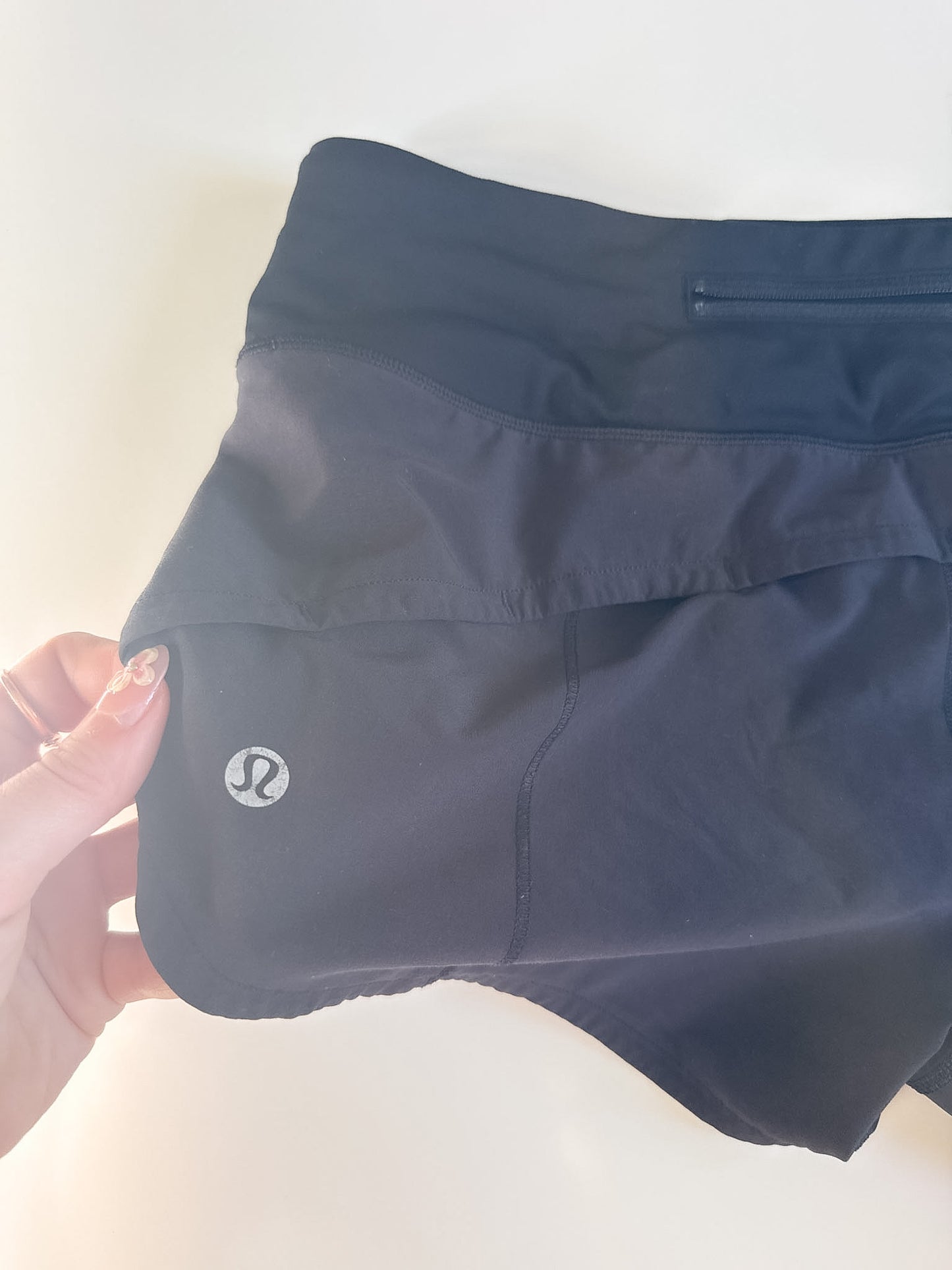 Size 6 Black Speed Up 2.5" flaw