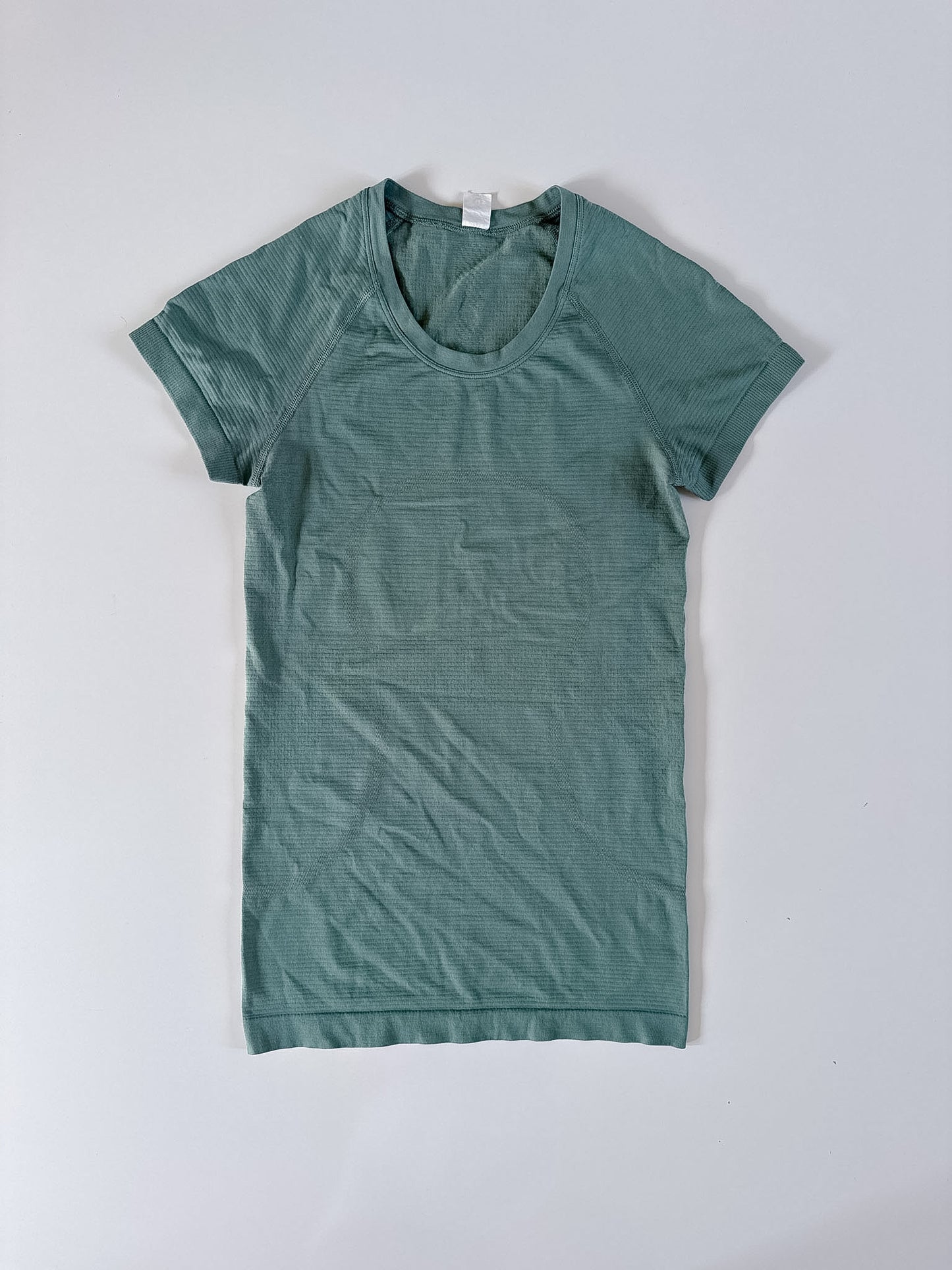 Size 2 Grey Eucalyptus Swiftly Tech Short Sleeve 2.0