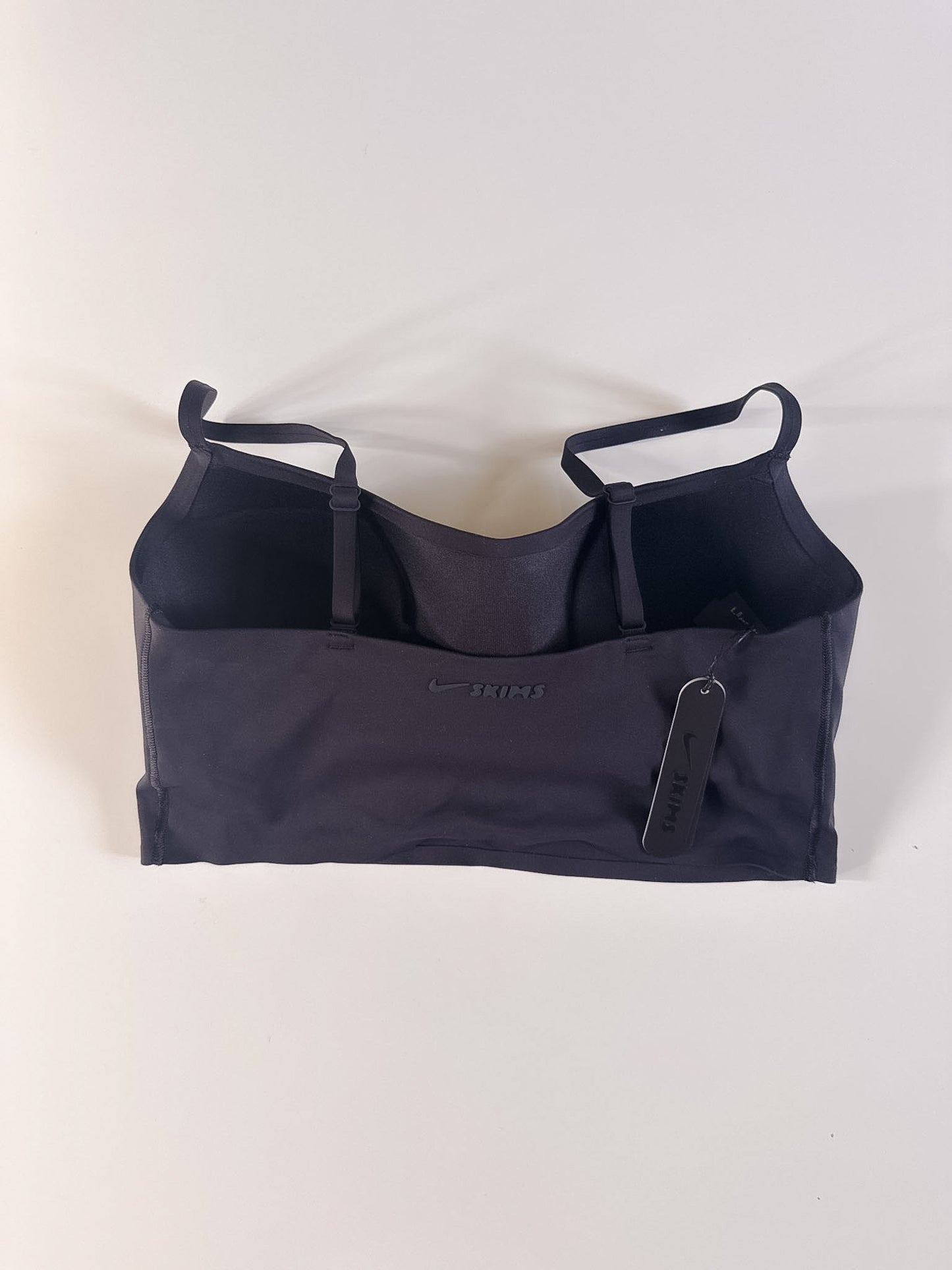 Medium NlKEXSKIMS NWT Longline Bra