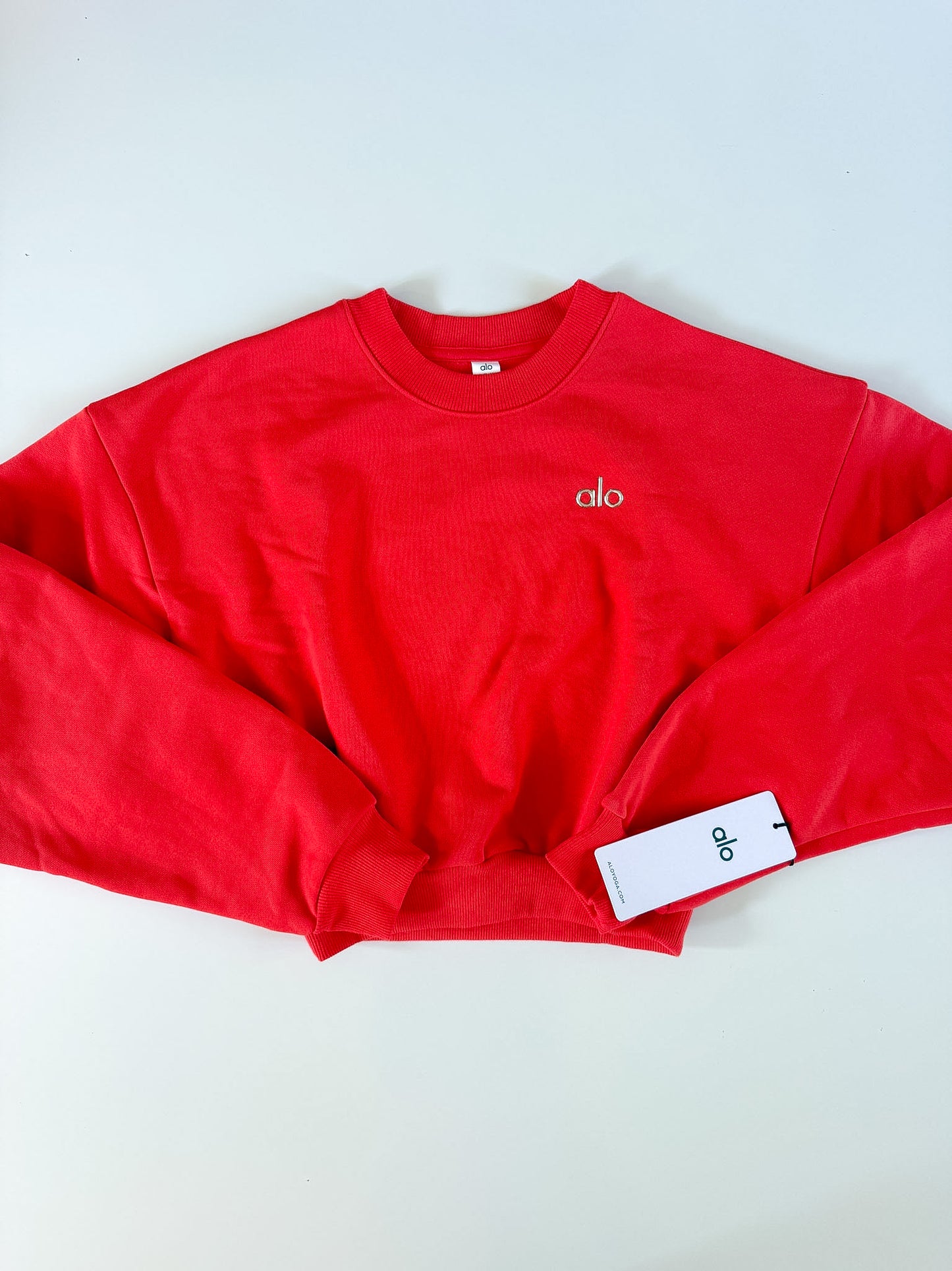 XS RARE NWT Bright Red AccoIade Crew