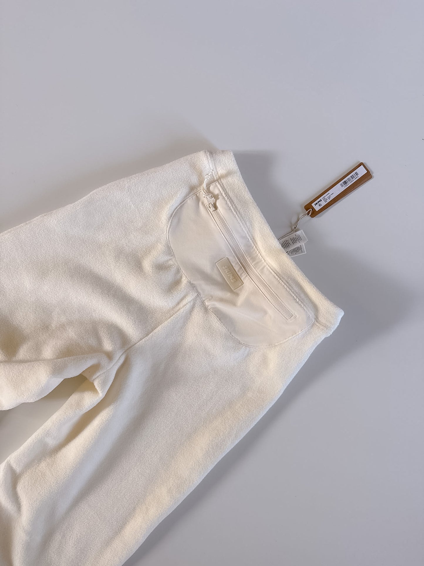 XS NWT SKIMS Fleece Lounge Pant
