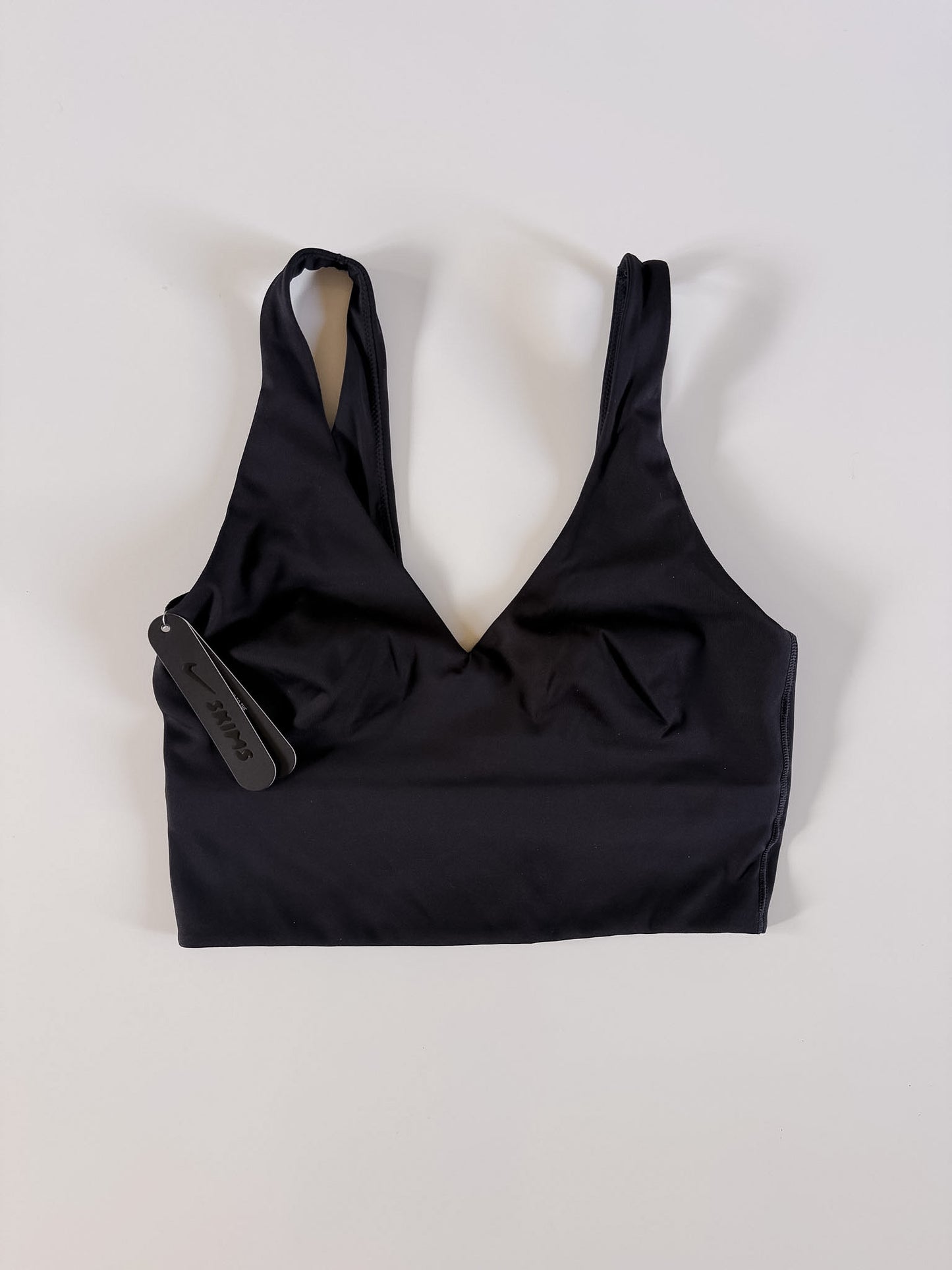 Small NWT NlKEXSKIKMS Longline V-Neck Bra