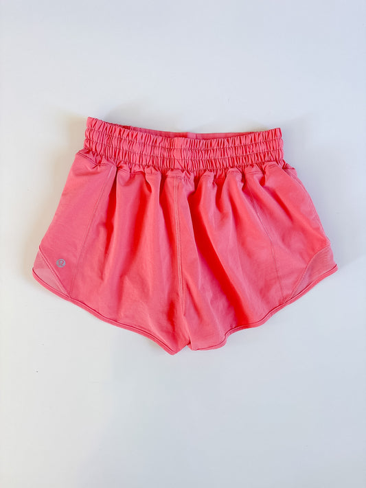 Size 4 Sakura Pink HIGHRISE Hotty Hot 2.5" description