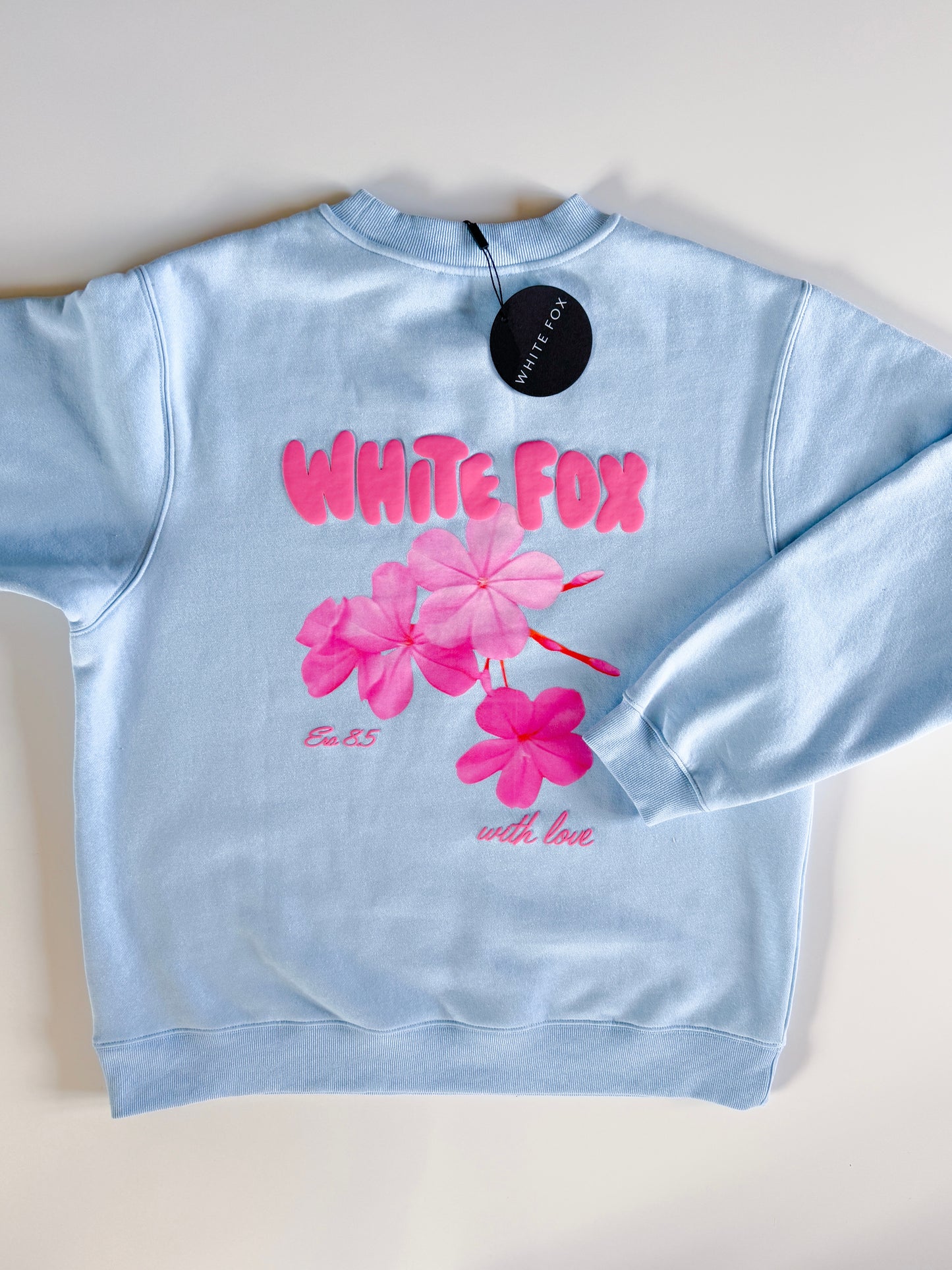 L/XL NWT White Fox Hoodie