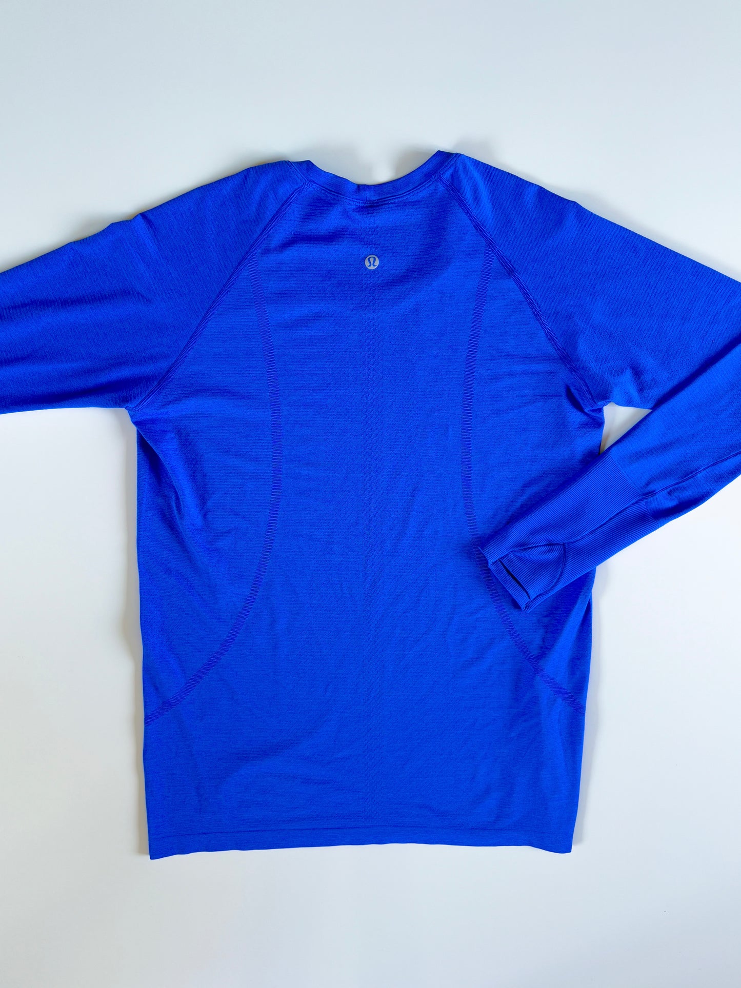 Size 12 Royal Blue Swiftly Tech Long Sleeve 2.0