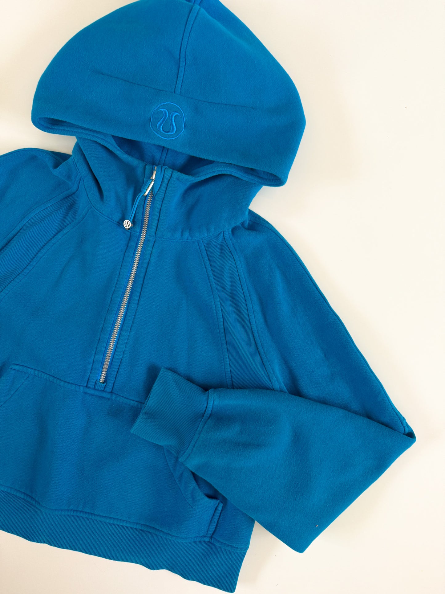 XS/S RARE Blue Borealis Half-Zip Scuba Hoodie