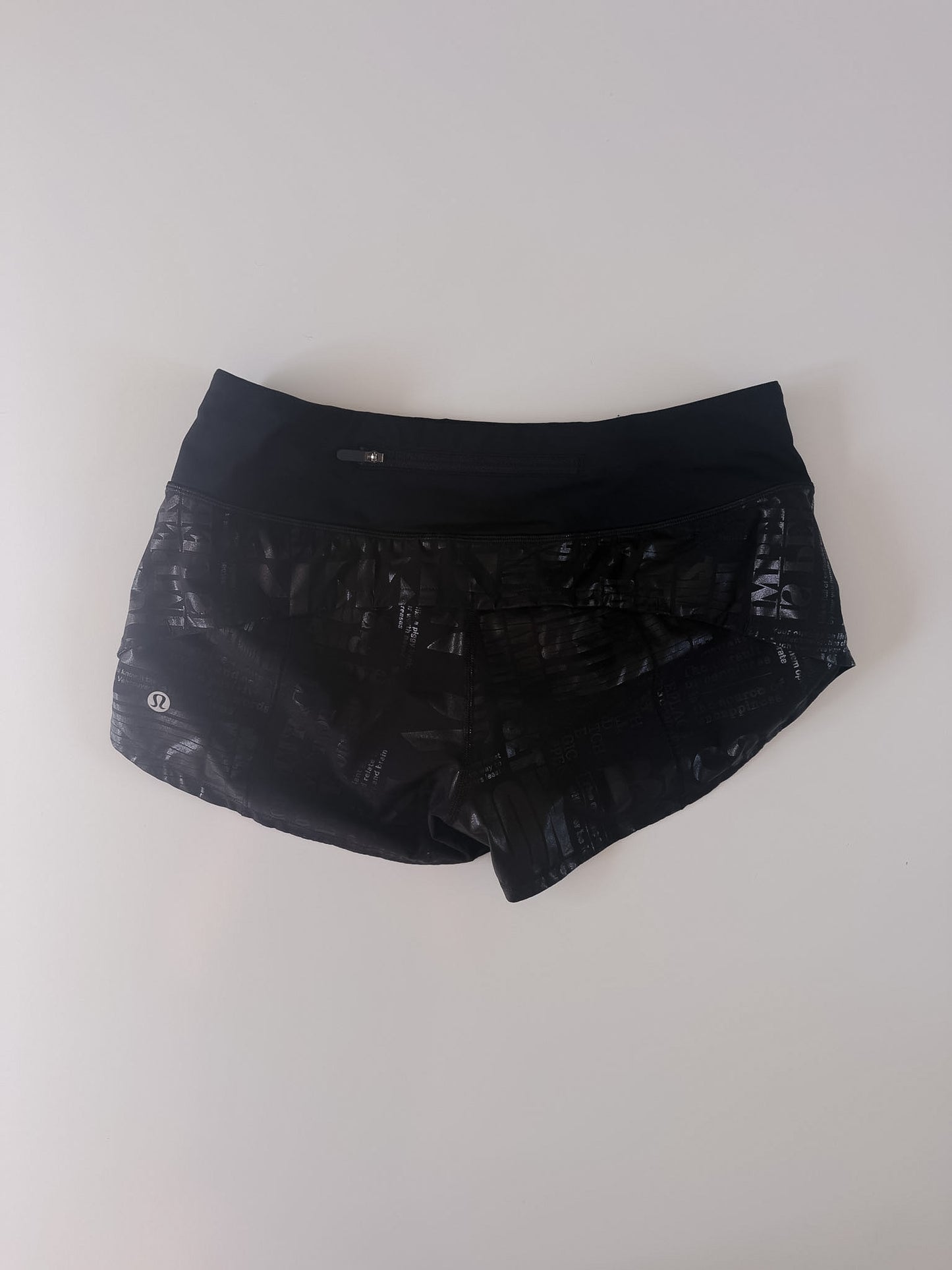Size 4 RARE Black Graphic Speed Up 2.5"