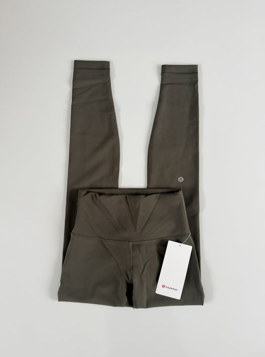 Size 4 NWT Army Green Wunder Train 28"