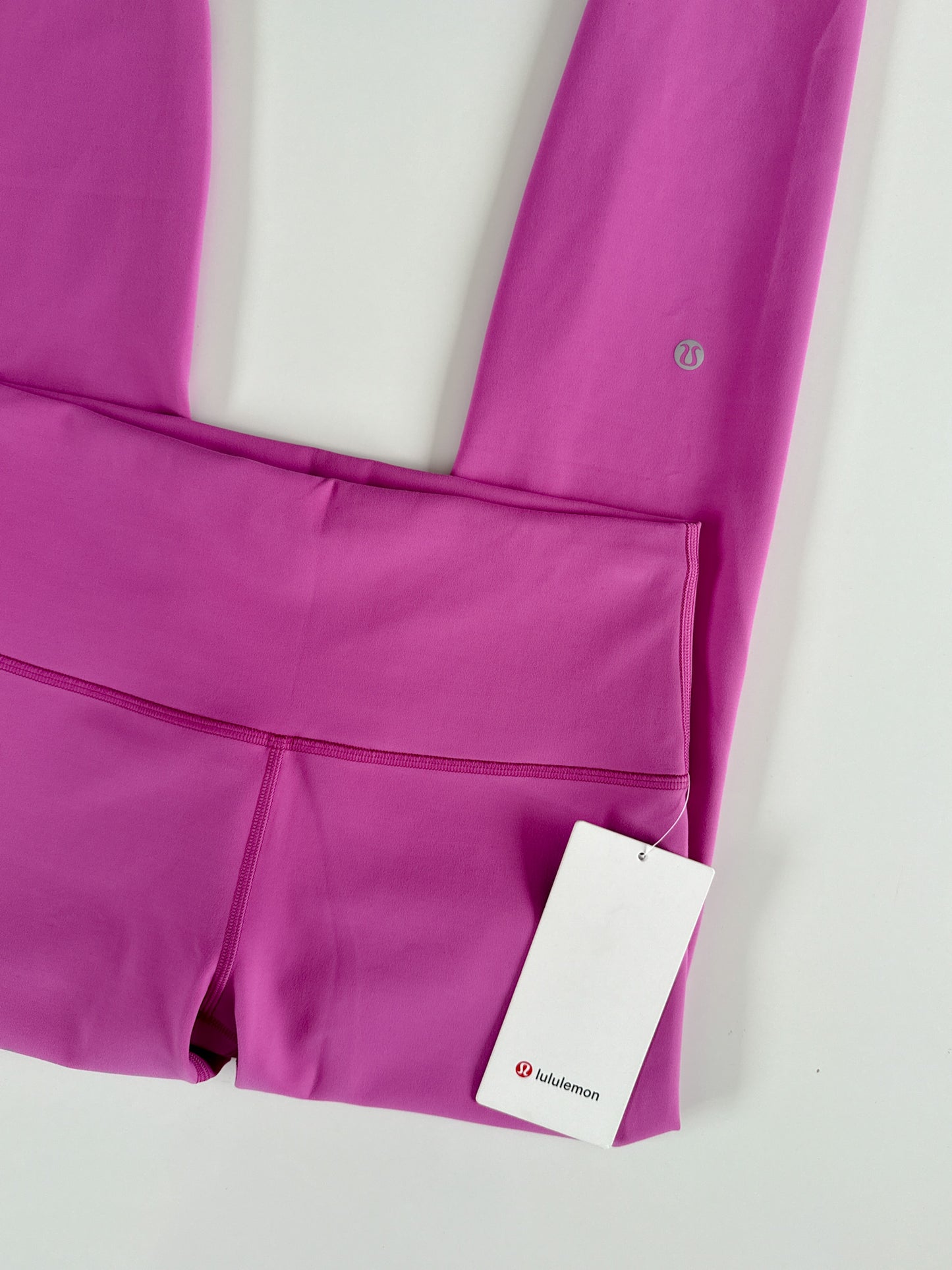 Size 8 NWT Pow Pink Tone Wunder Train 25"