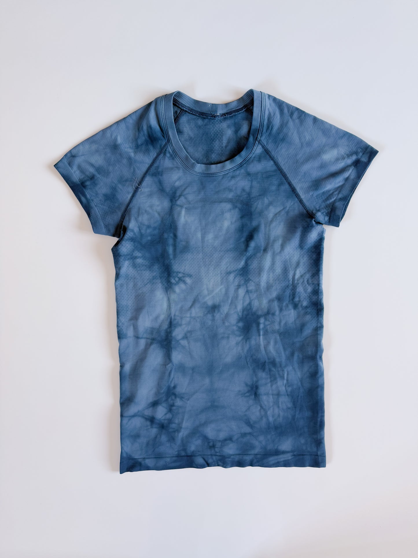 Size 4 RARE Marble Dye Swiftly Tech Short Sleeve 2.0