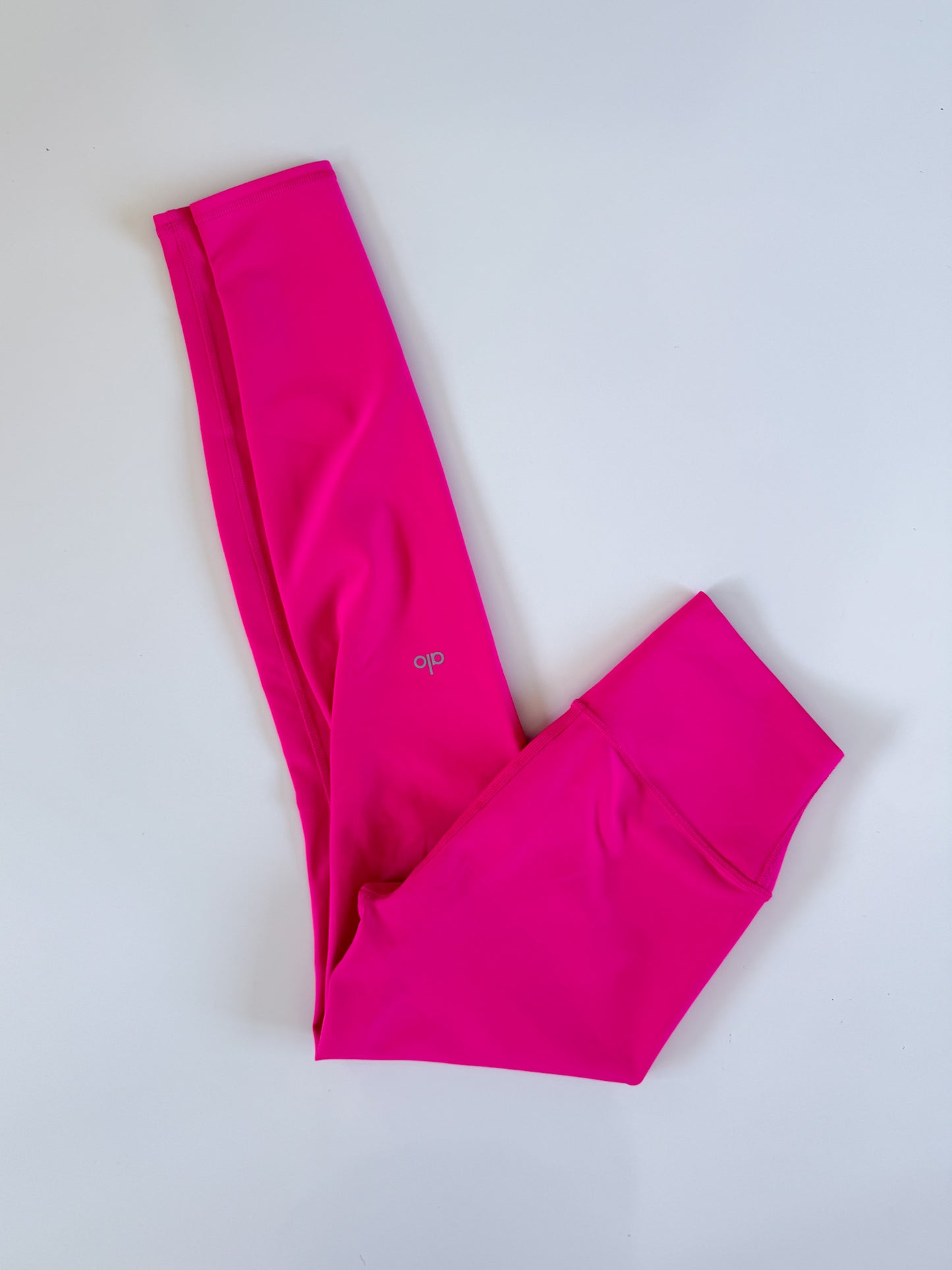 Medium Hot Pink Alo Airlift Legging 28"