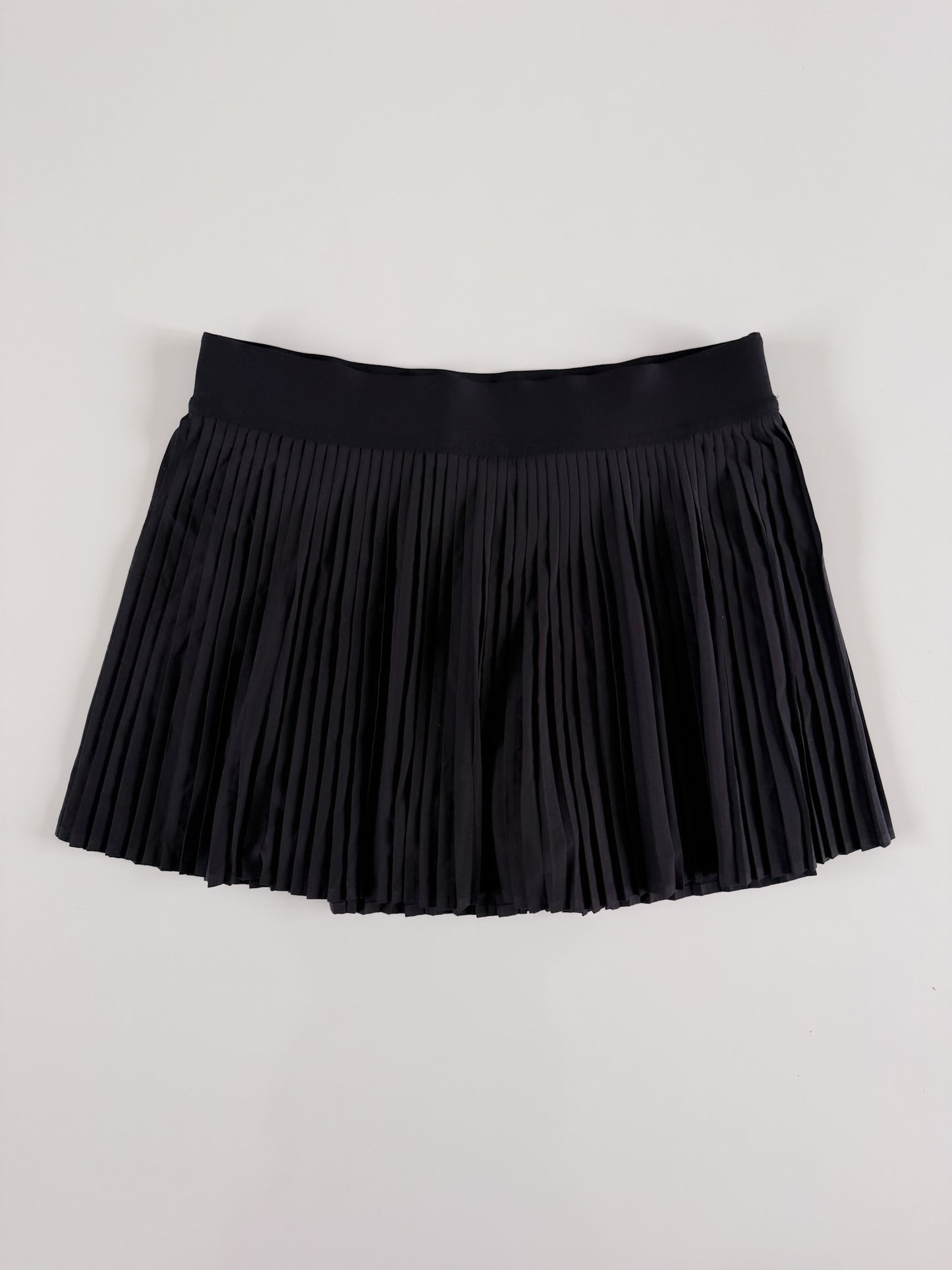 Size 6 Black Pleated Tennis Skirt