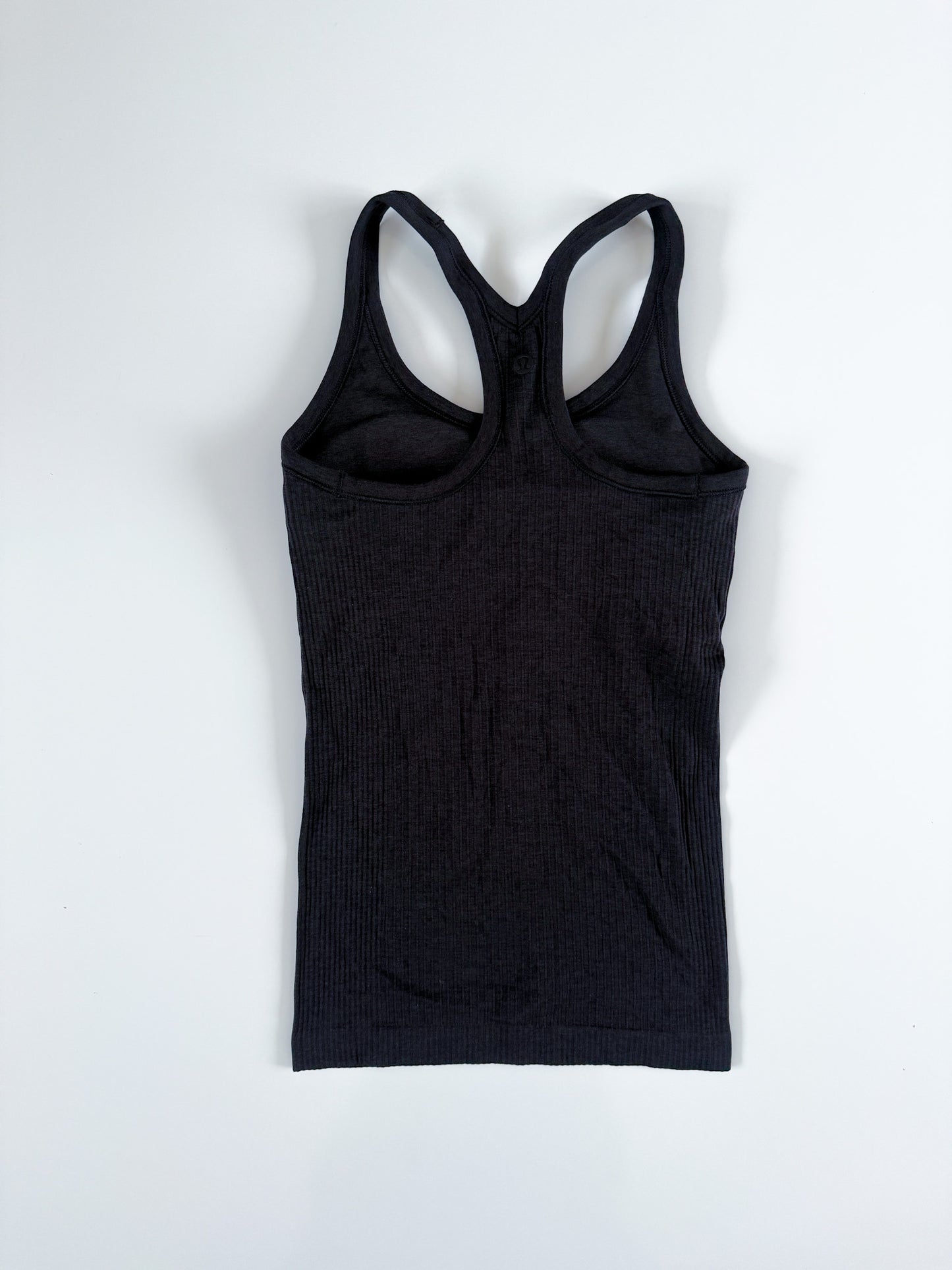 Size 2,6 Black Ebb To Street Tank