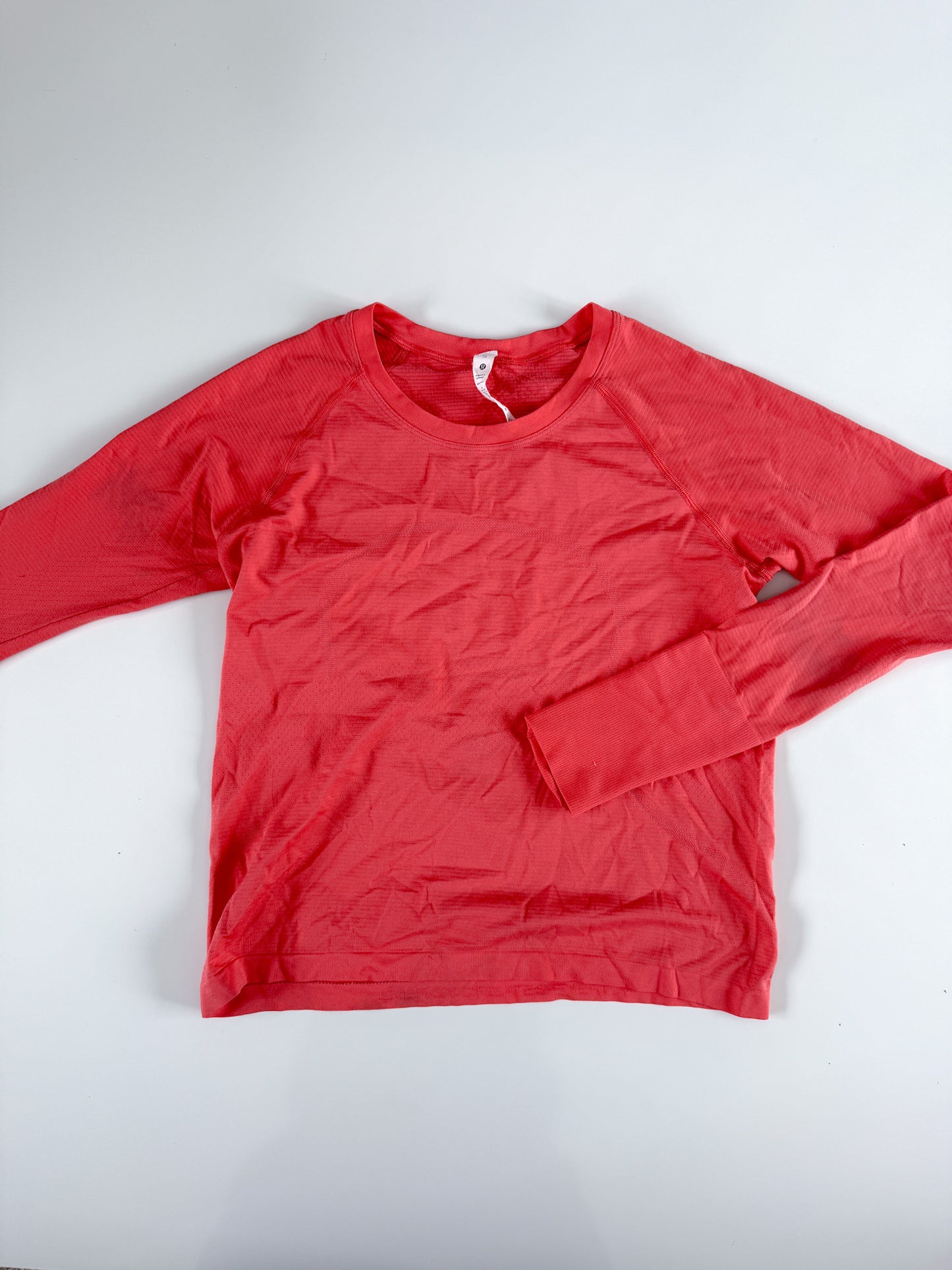 Size 10 Orange Swiftly Tech Long Sleeve 2.0 race flaw