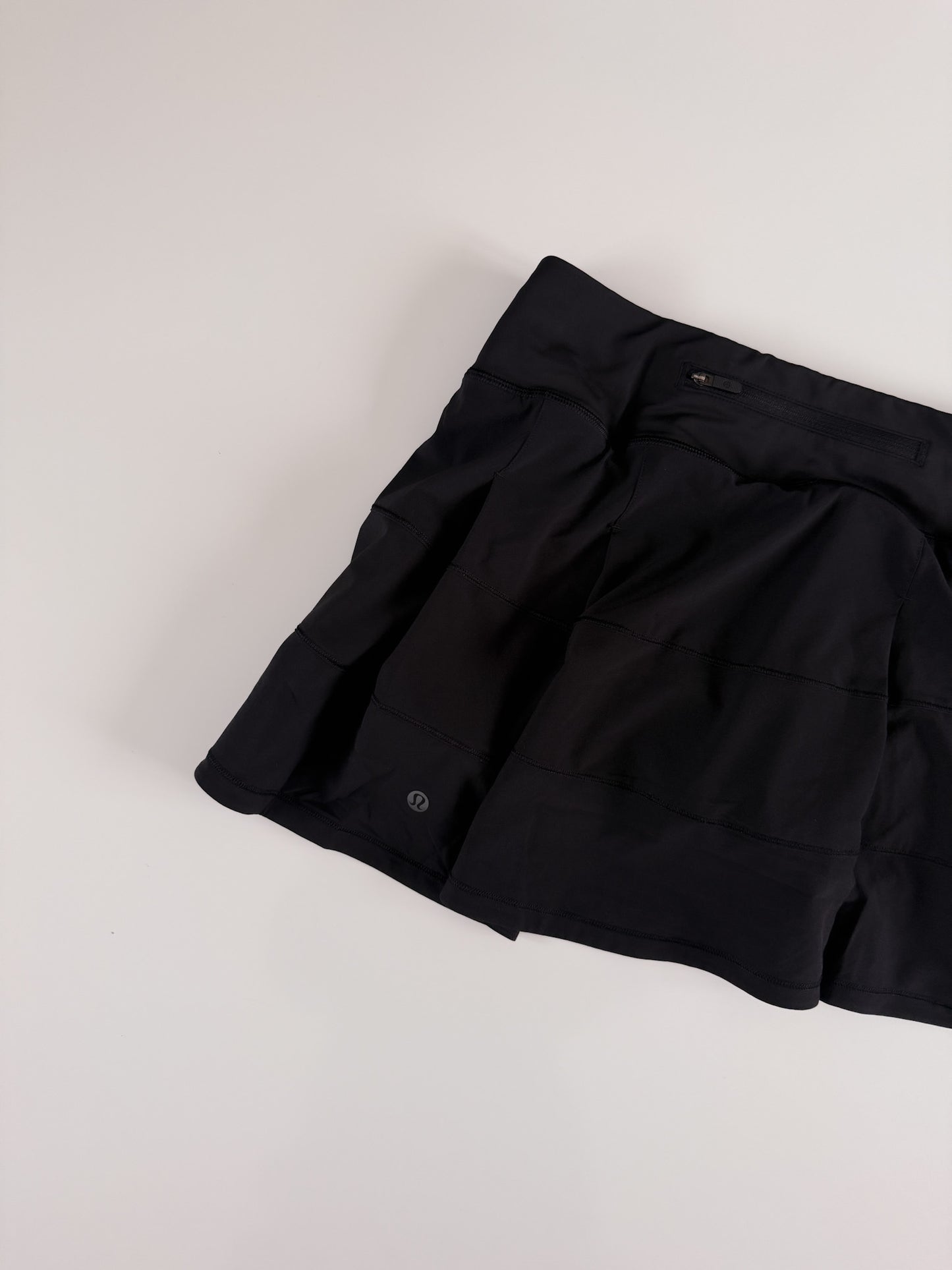 Size 8,12 Black Pace Rival Skirt 15"