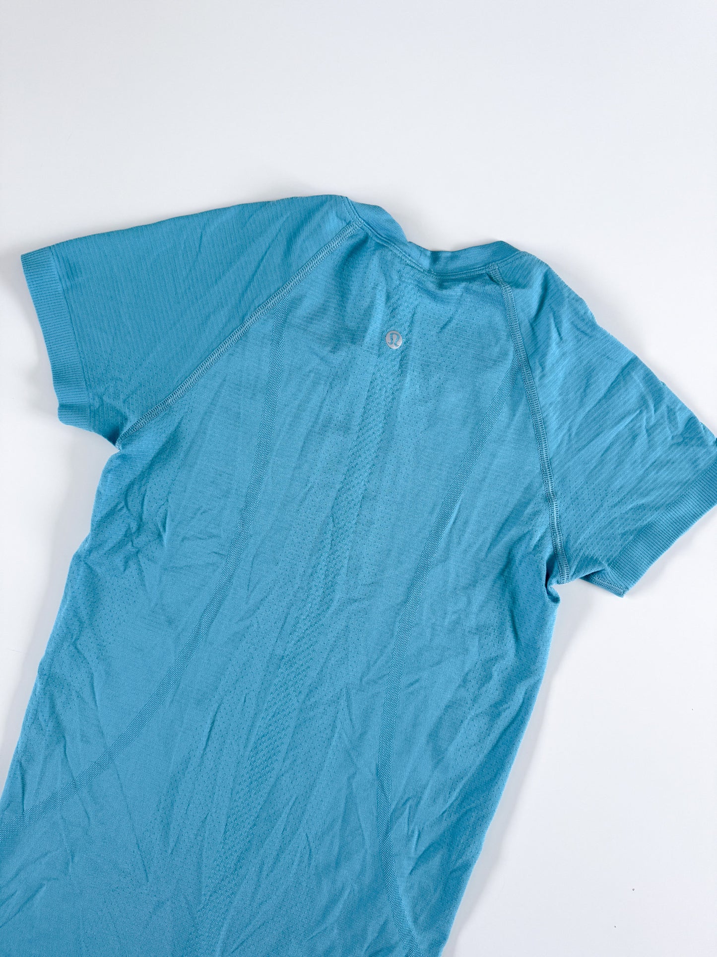 Size 4 Tidal Teal Swiftly Tech Short Sleeve 2.0