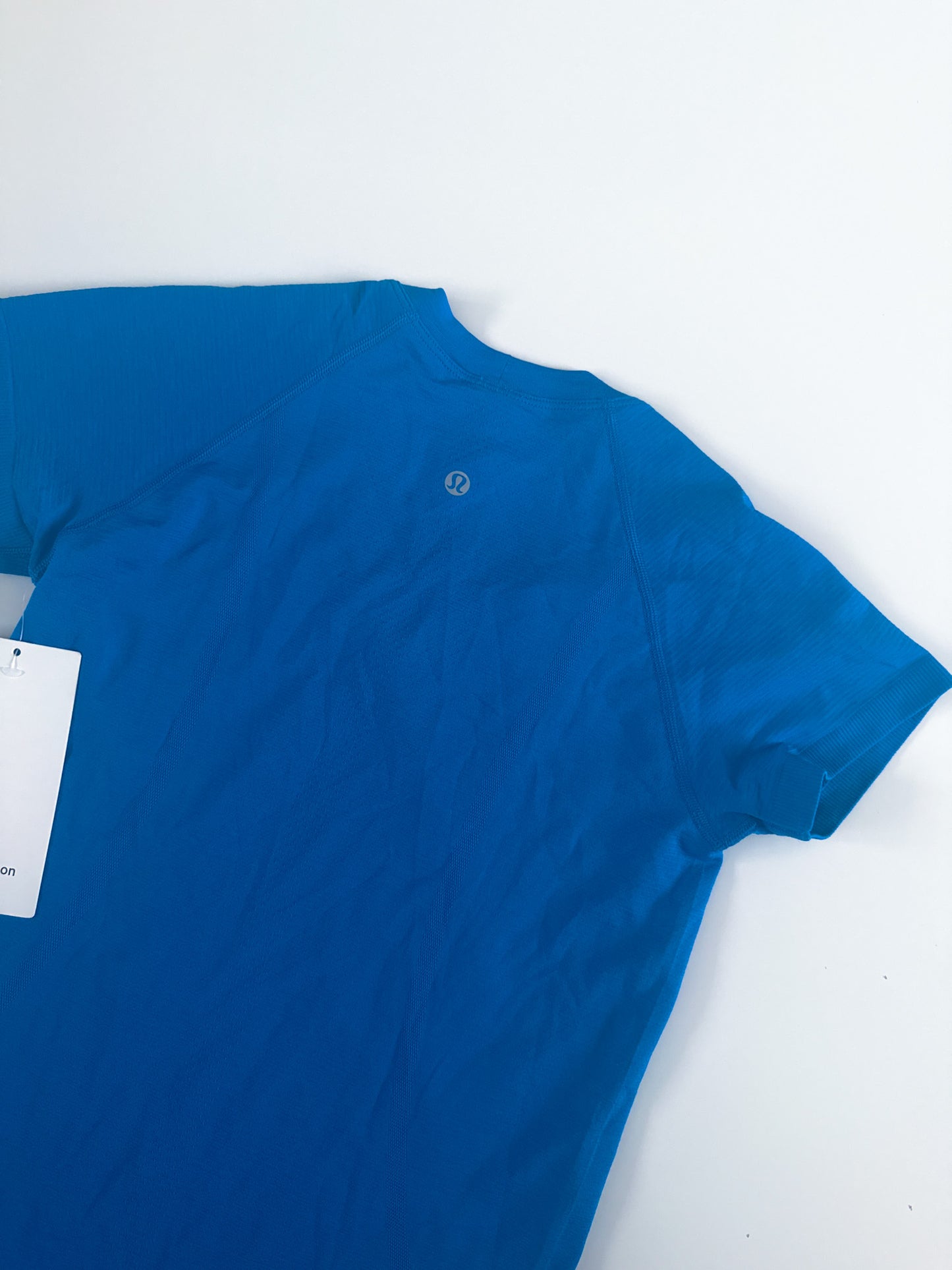 Size 6 RARE NWT Poolside Swiftly Tech Short Sleeve 2.0