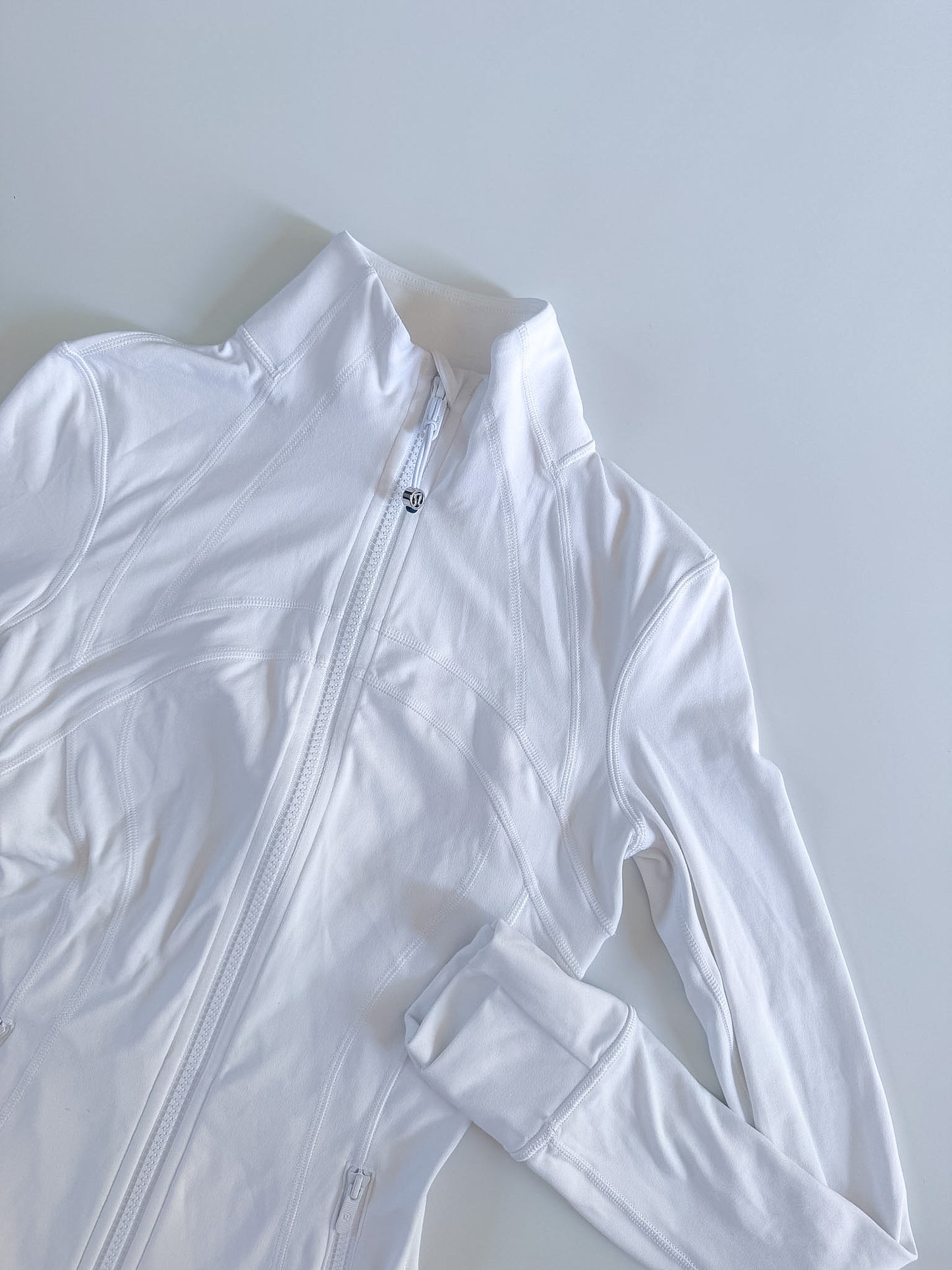 Size 0 White Define Jacket nulu