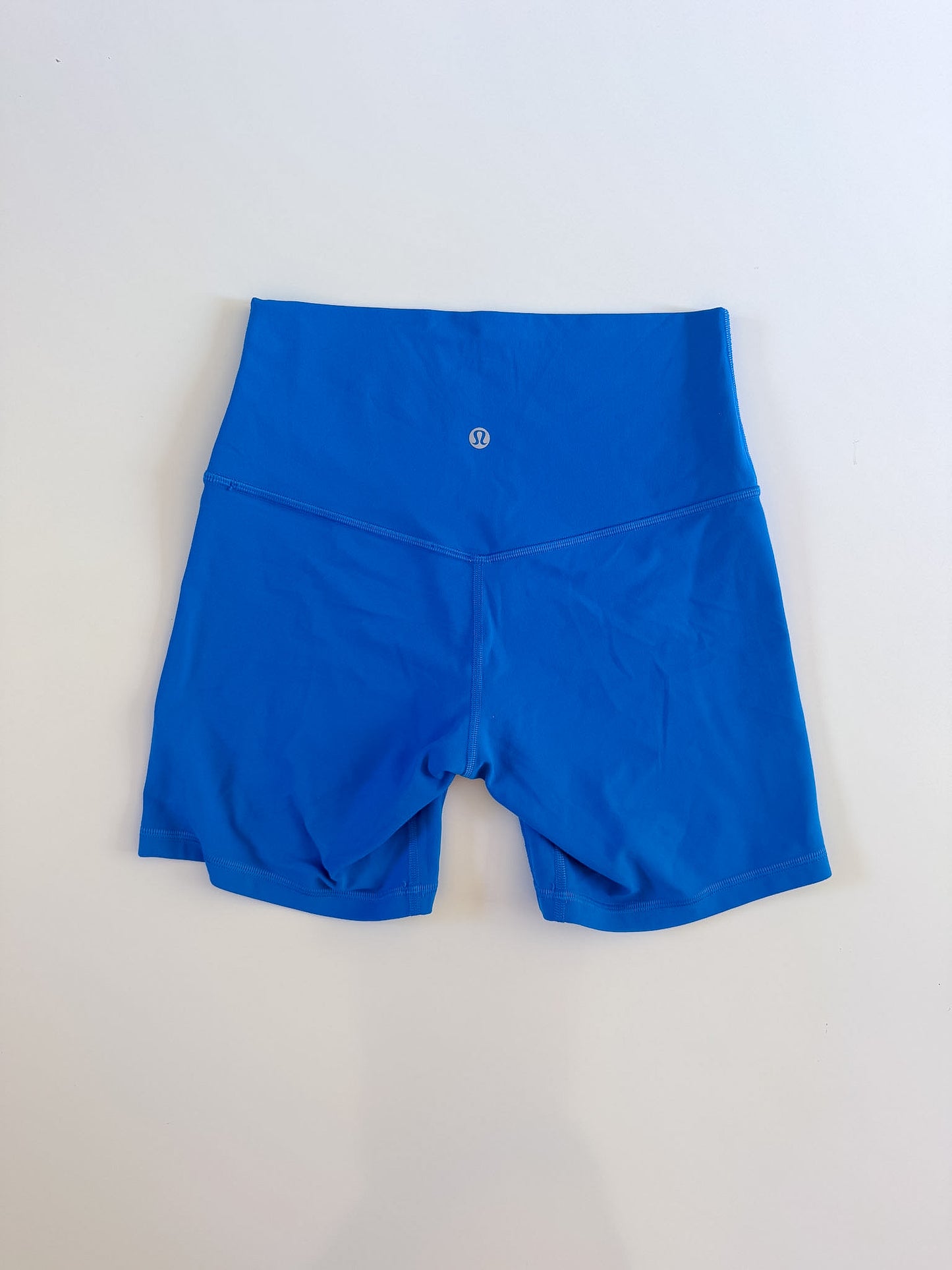 Size 6 RARE Poolside Align Short 6"