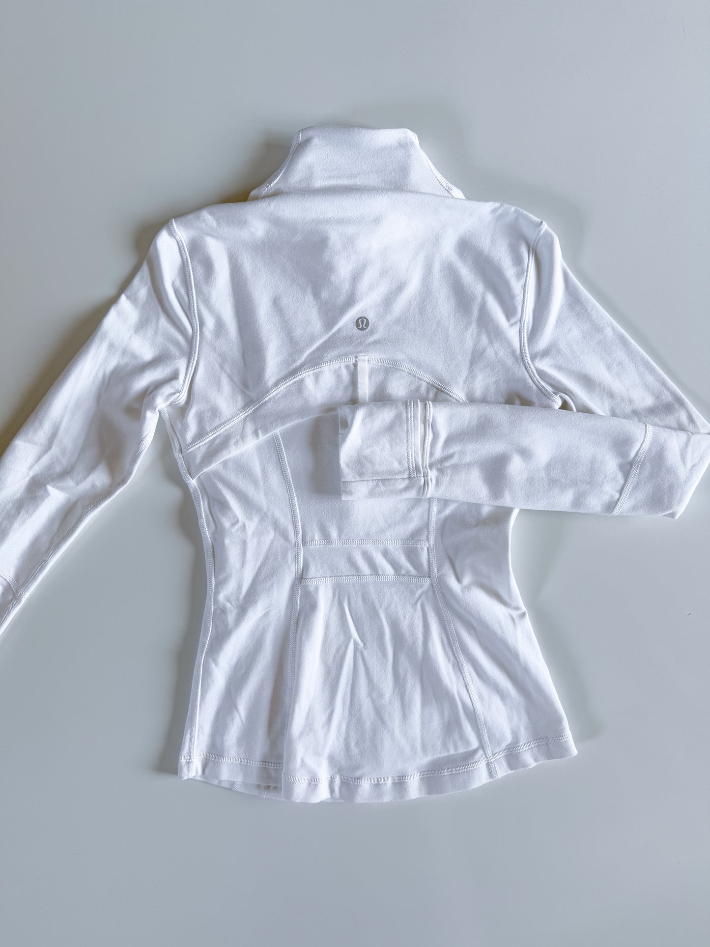 Size 4 White Define Jacket