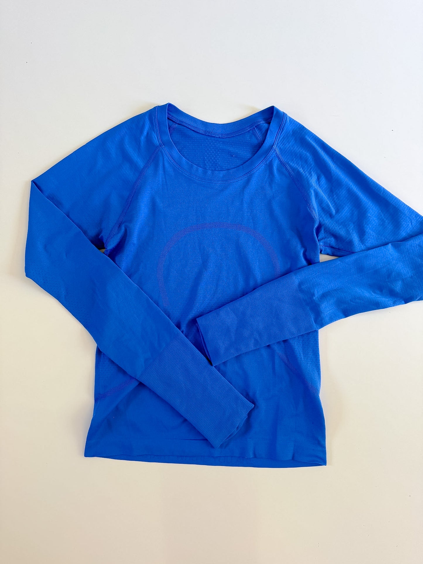 Size 4 Wild Bluebell Swiftly Tech Long Sleeve 2.0