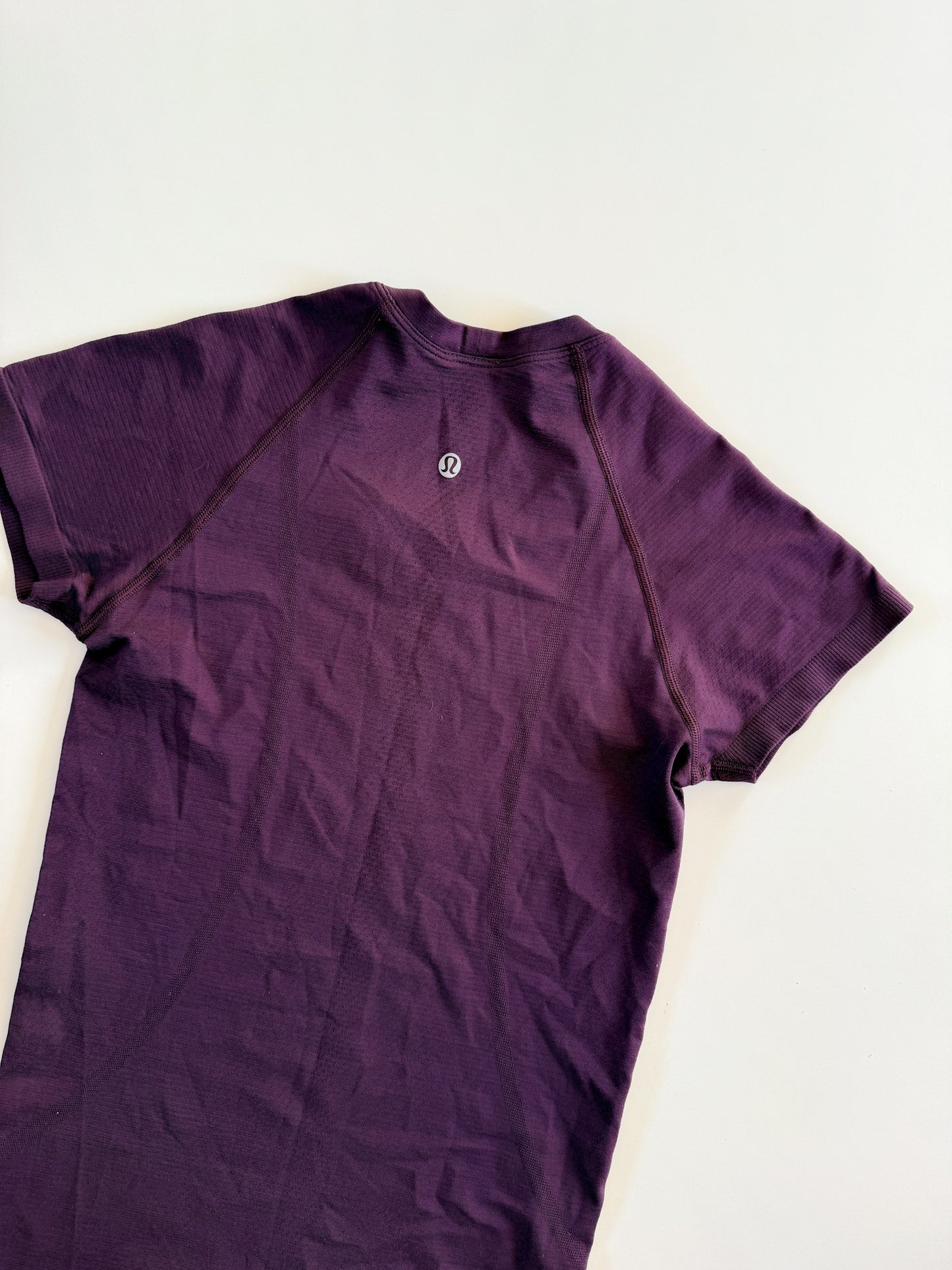Size 4 Grape Swiftly Tech Short Sleeve 2.0
