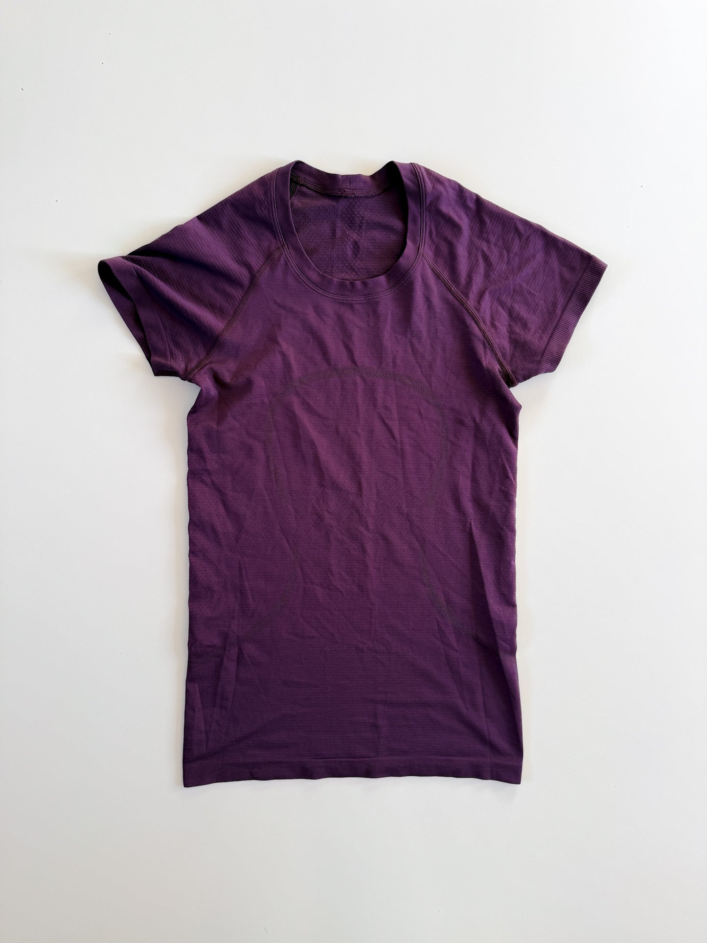Size 4 Grape Swiftly Tech Short Sleeve 2.0