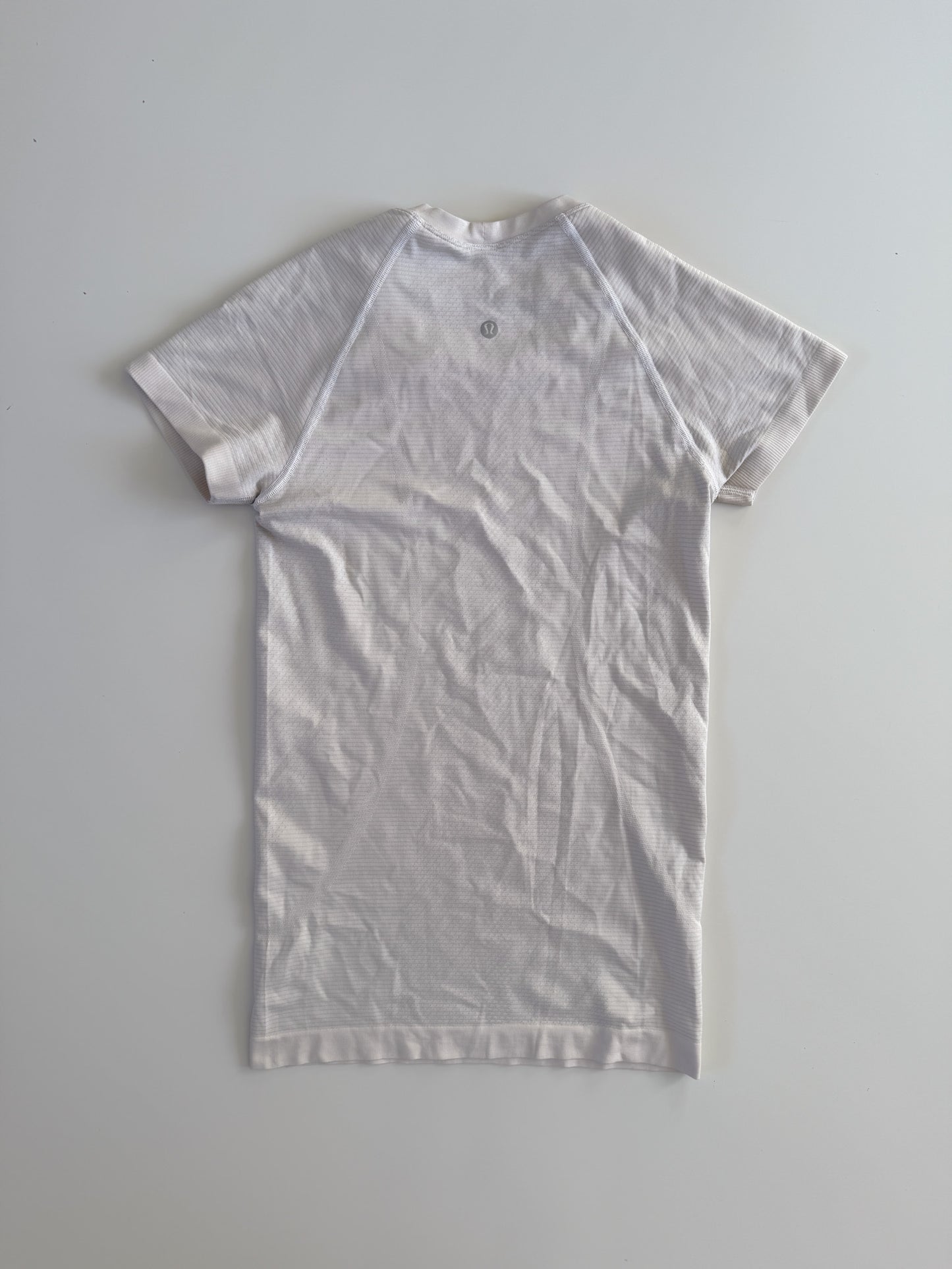 Size 4 Bone Swiftly Tech Short Sleeve 2.0