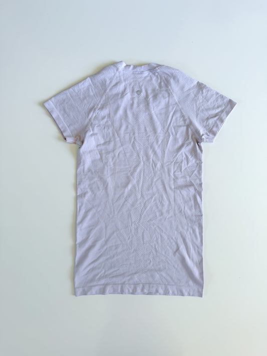Size 4 Lavender Dew Swiftly Tech Short Sleeve 2.0