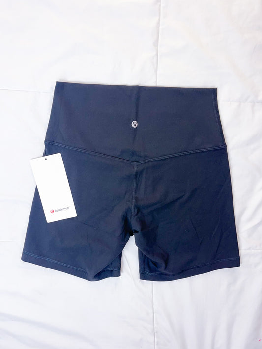 Size 14 NWT Black Align Short 6"